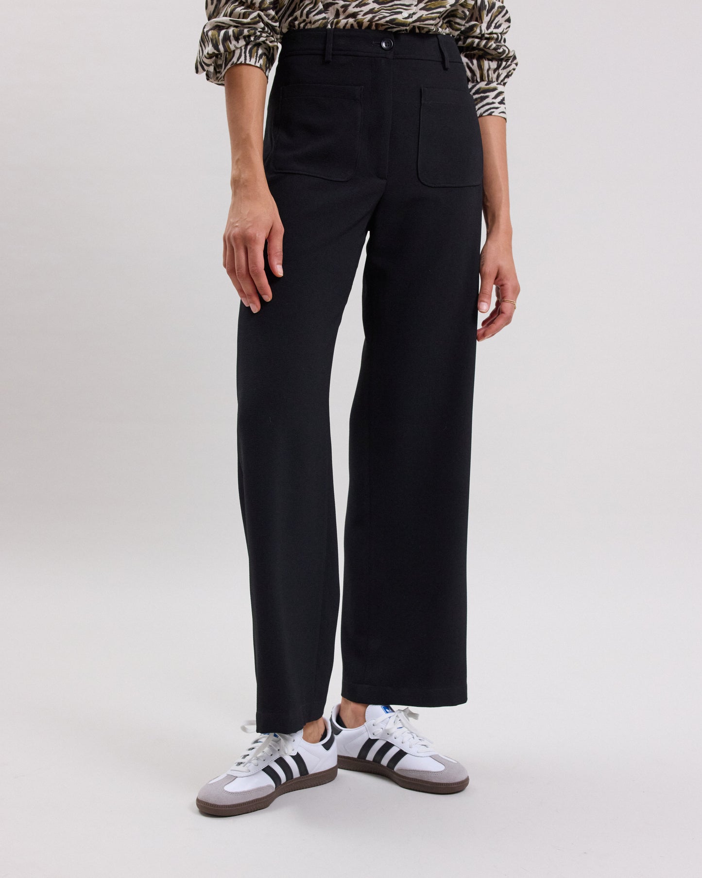 Pantalon Femme en crêpe Noir Poli BCPN613-01