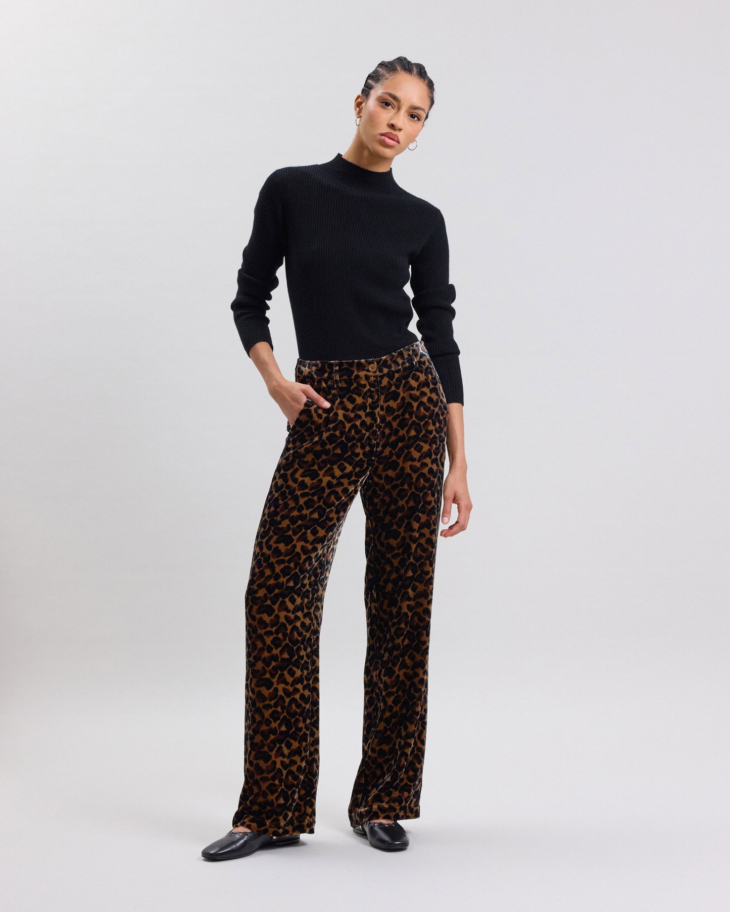 Pilgrim Women's Leopard print velvet Pants