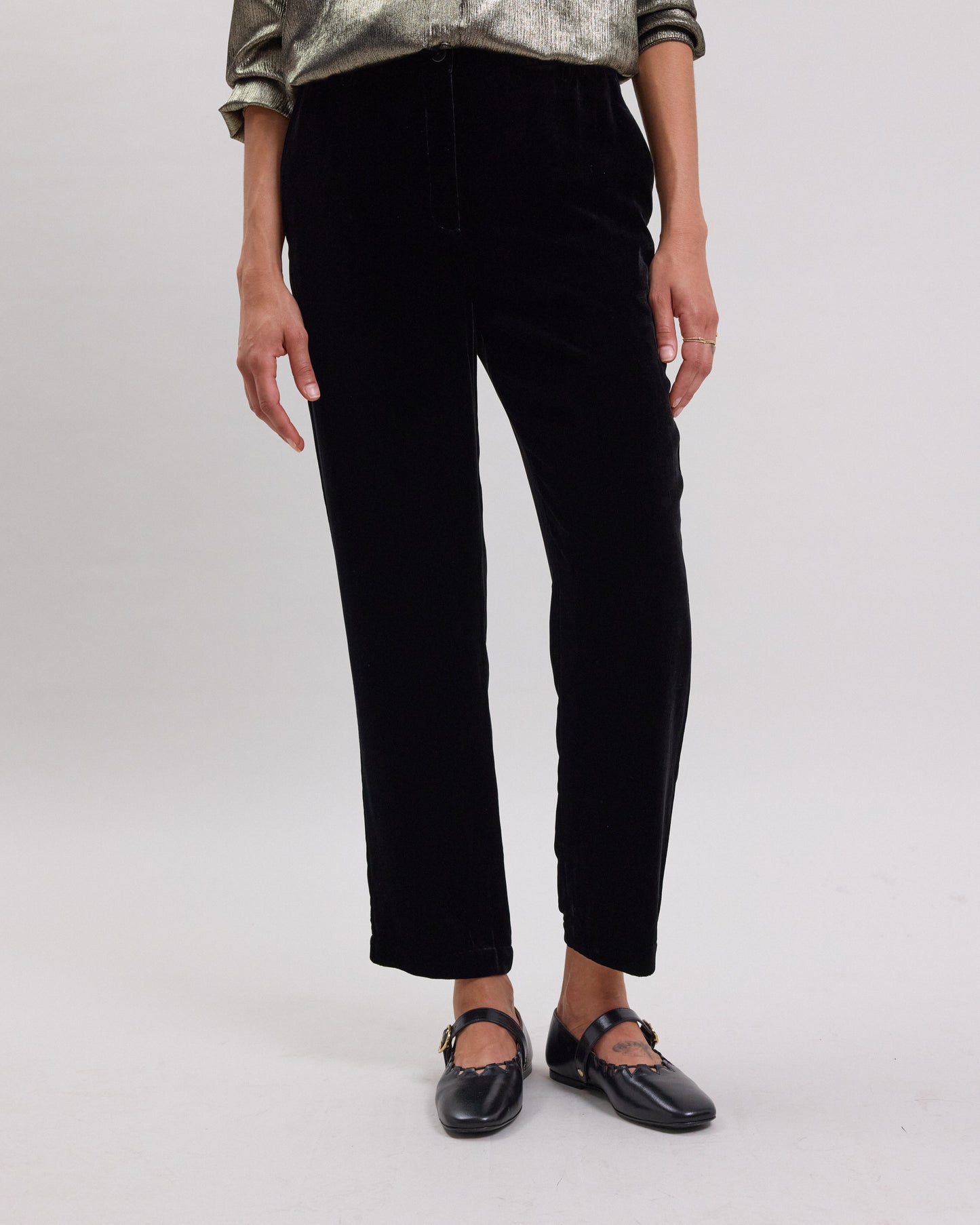 Pantalon Femme en panne de velours lisse Noir Pietra