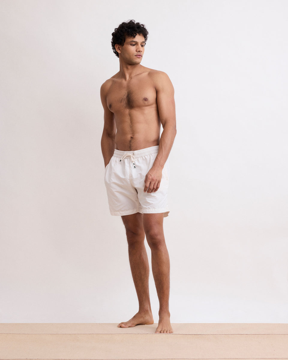 Men's Off-White Classic Swim Trunks - Image principale