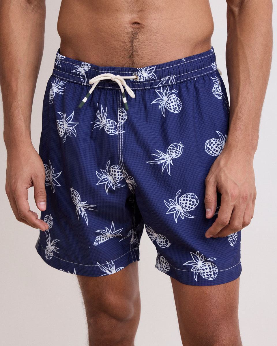 Men's Deep Blue Pineapple Printed Lightweight Seersucker Swim Trunks - Image alternative