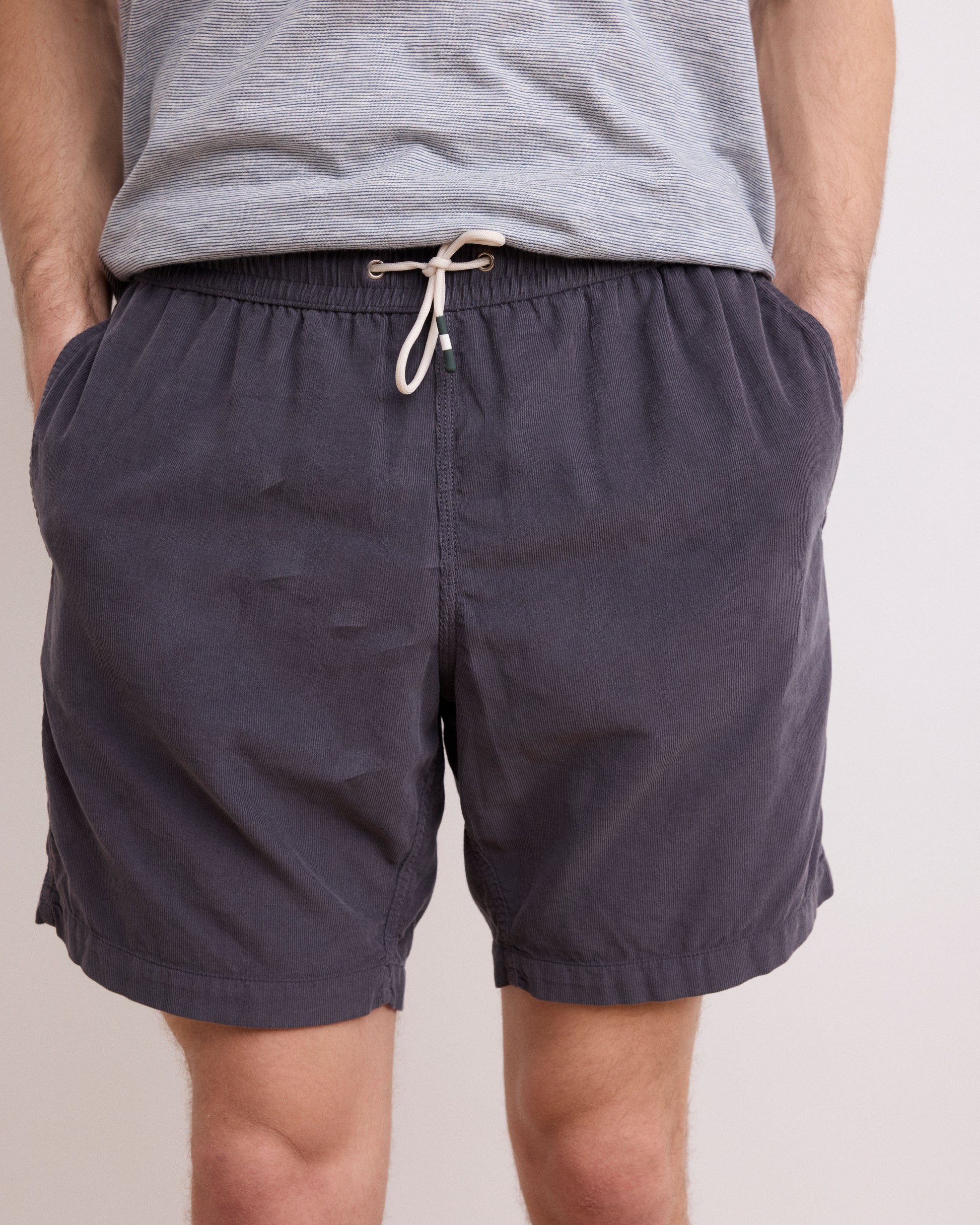 Short Homme en Velours côtelé Carbone