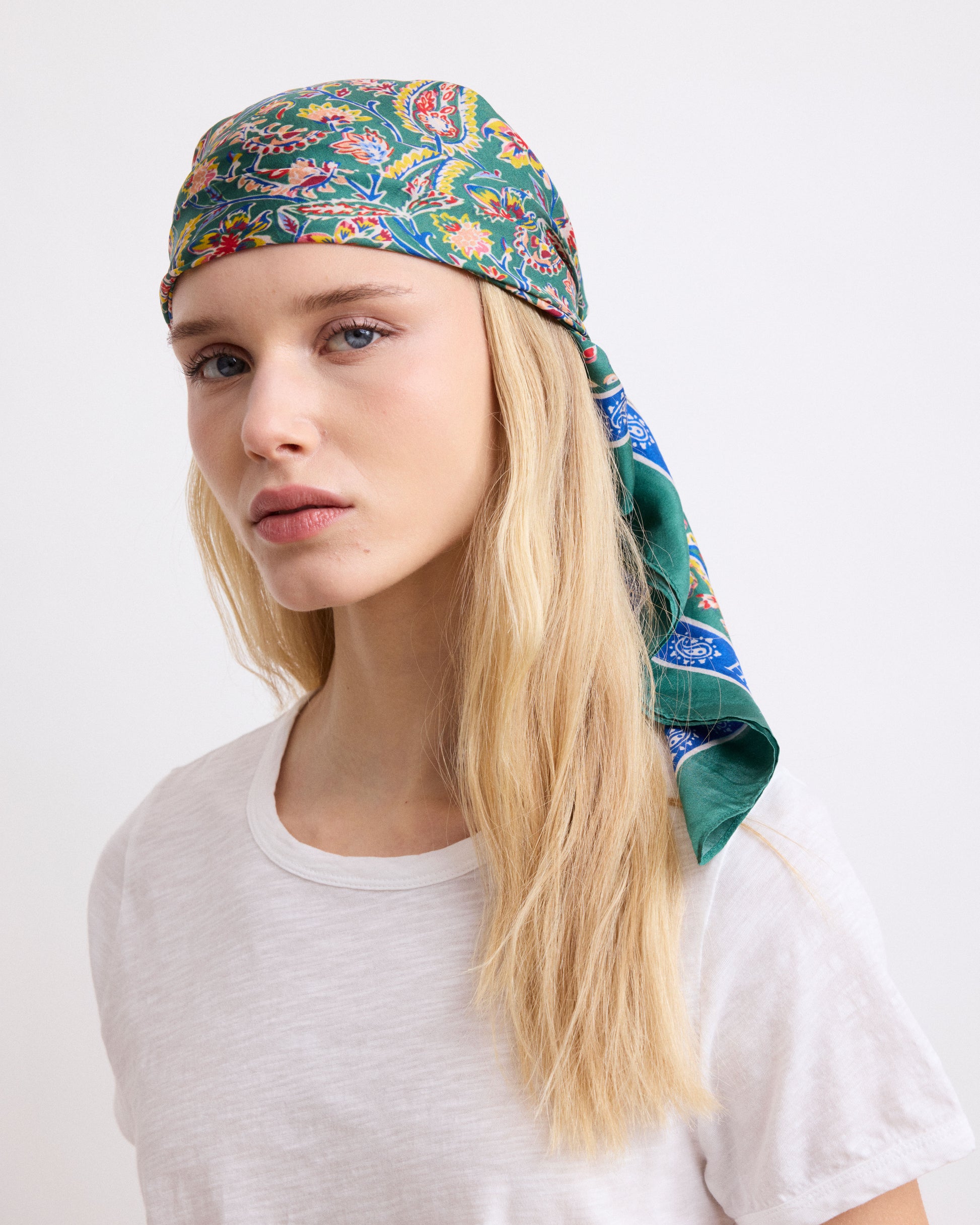 Bandana Femme en soie imprimée "Cachemire" Vert