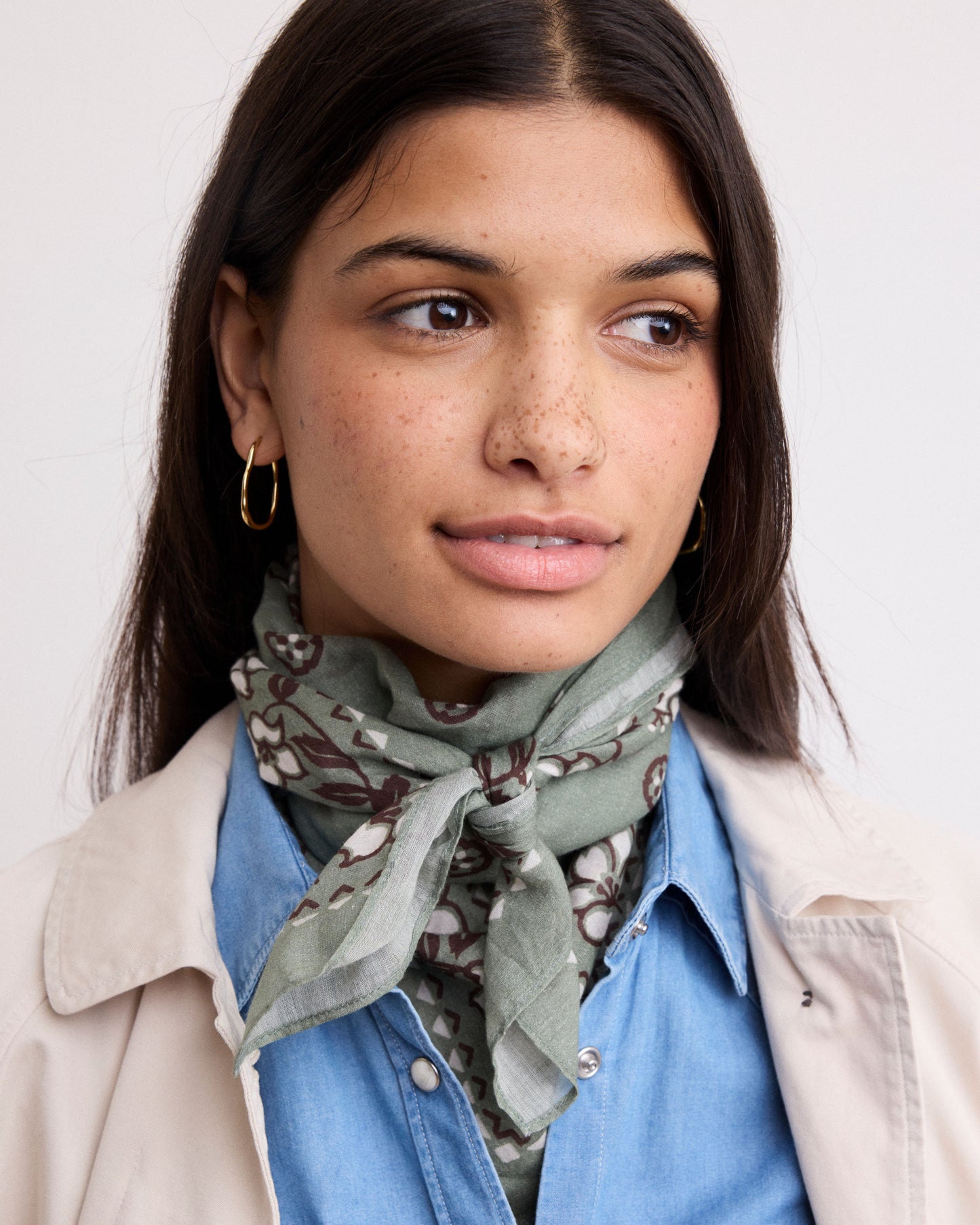 Bandana Femme en Voile de Coton Vert Jade Hibiscus