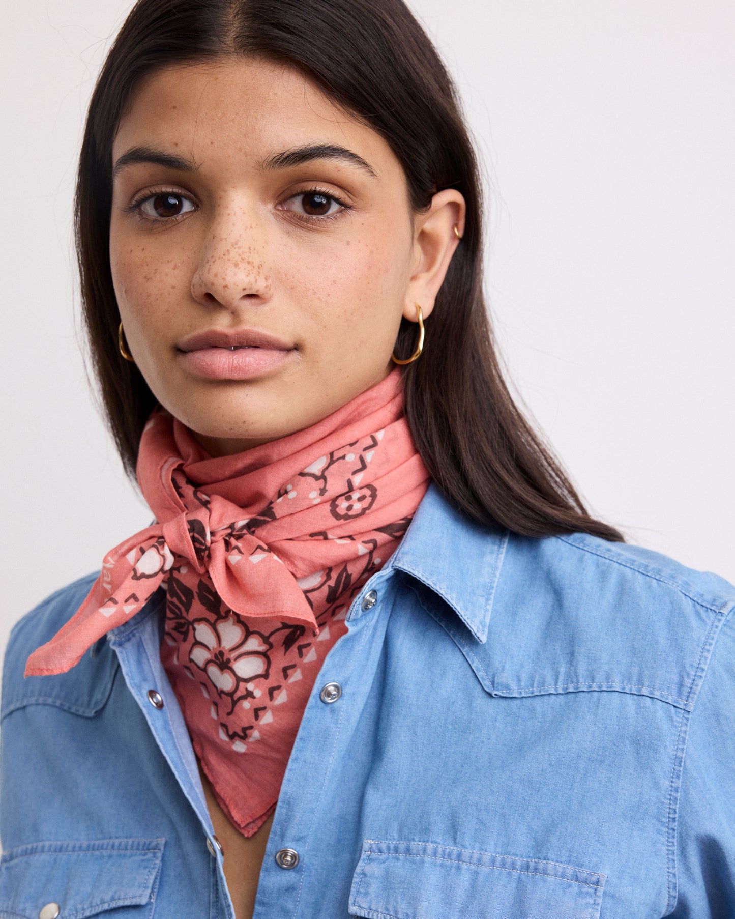 Bandana Femme en Voile de Coton Imprimé Pêche Hibiscus