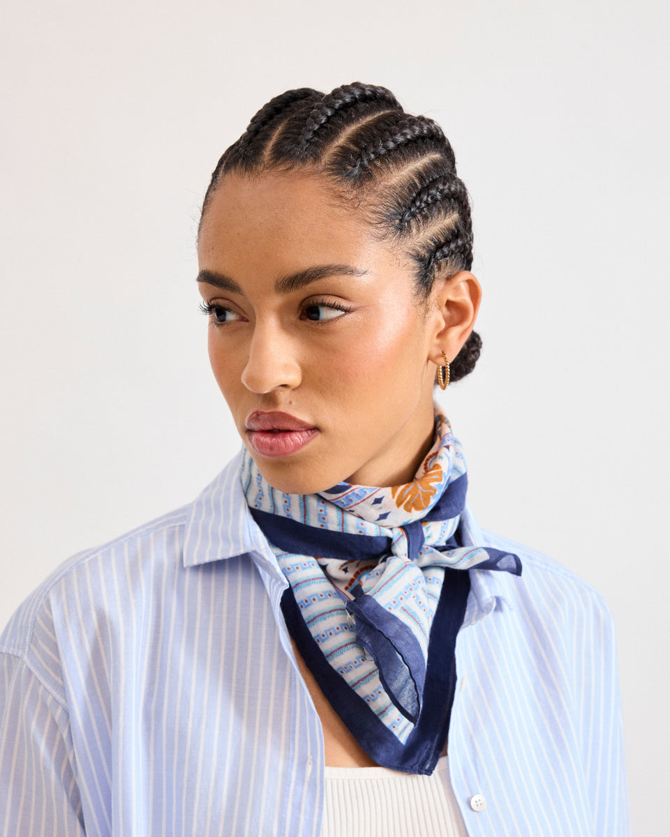 Women's Off-White & Blue Moon Printed Cotton Voile Bandana  - Image principale