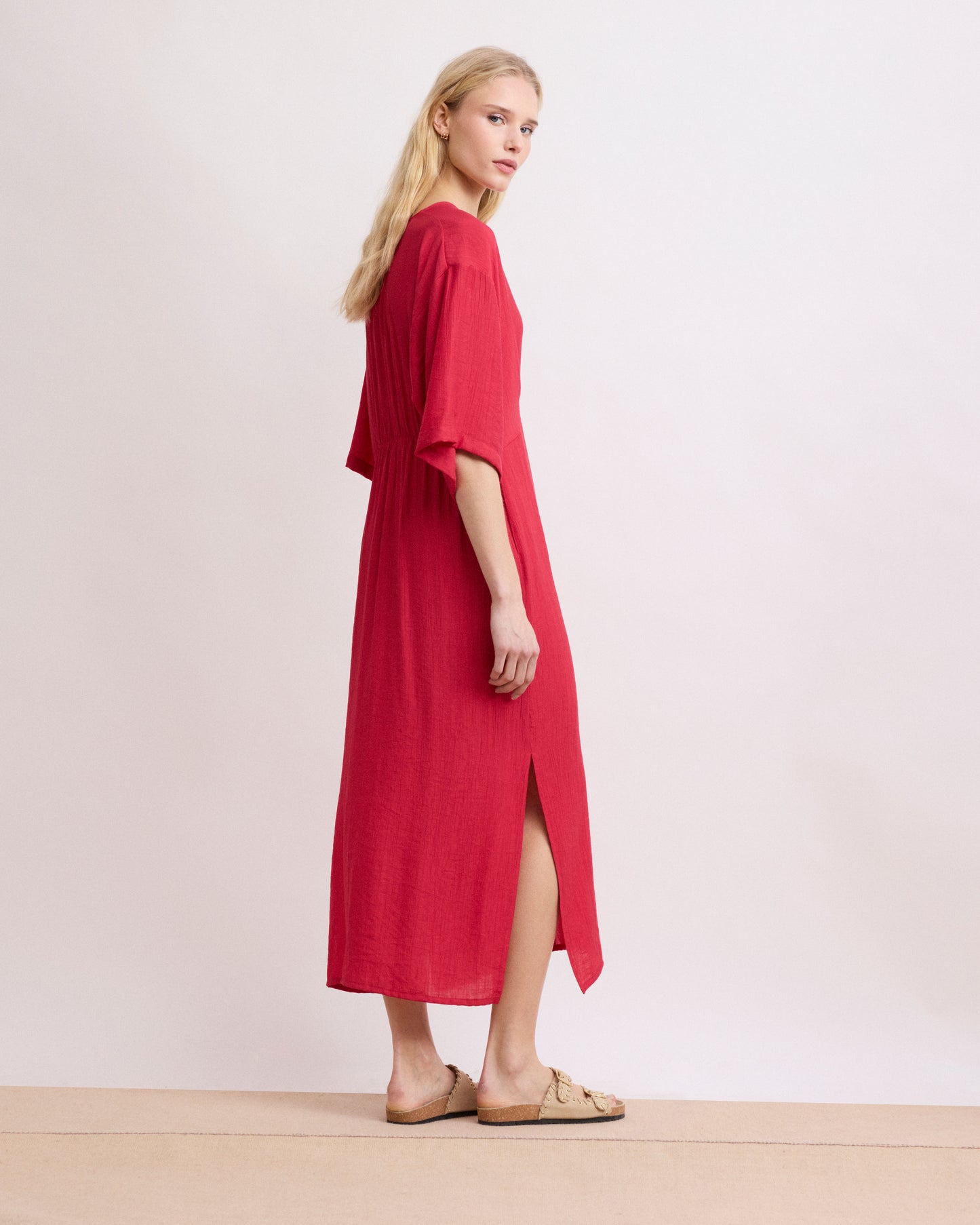 Robe Femme en Viscose Froissée Rouge Remusa