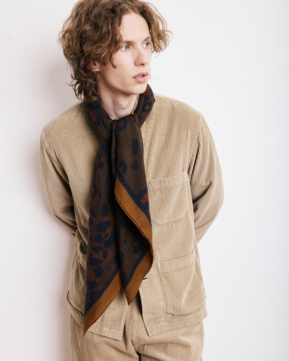 Echarpe Homme en Laine Imprimée Léopard Marron - Image principale