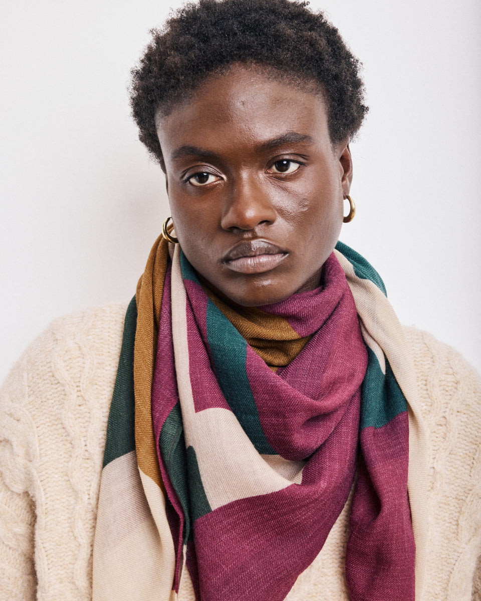 Geometric Women's Multicolor Printed Wool Scarf - Image alternative