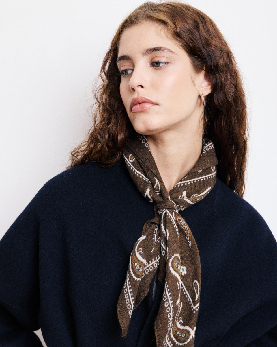 Bandana Women's Military Green Wool Scarf - Image alternative