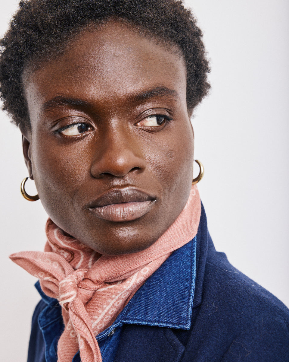 Bandana Women's Pink Wool Scarf - Image alternative