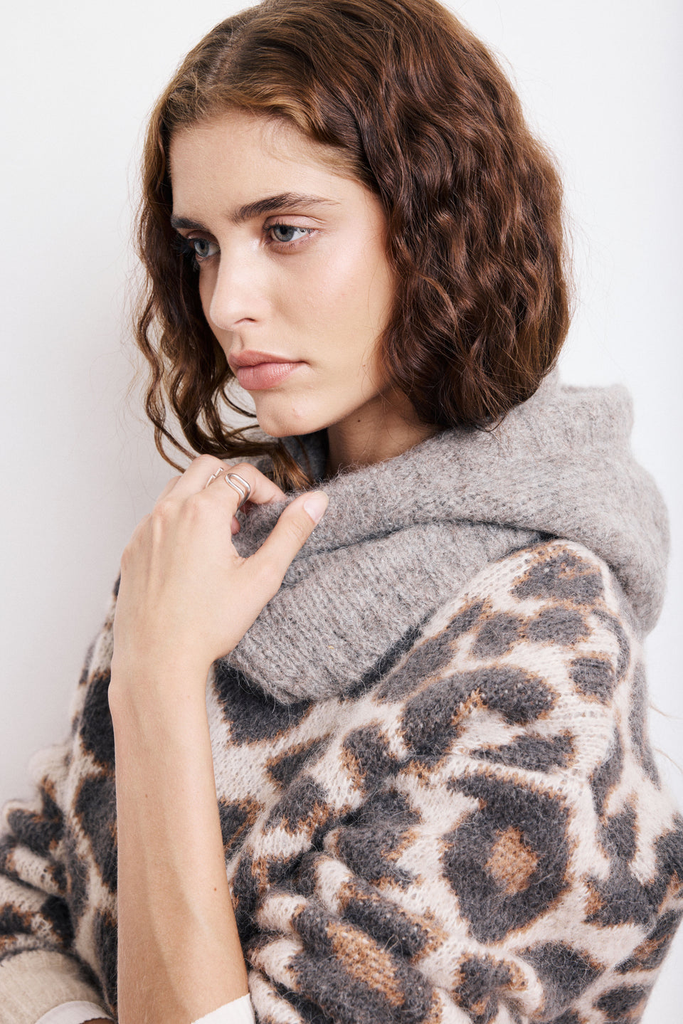 Merel Women's Sand Alpaga & Lurex Beanie - Image alternative