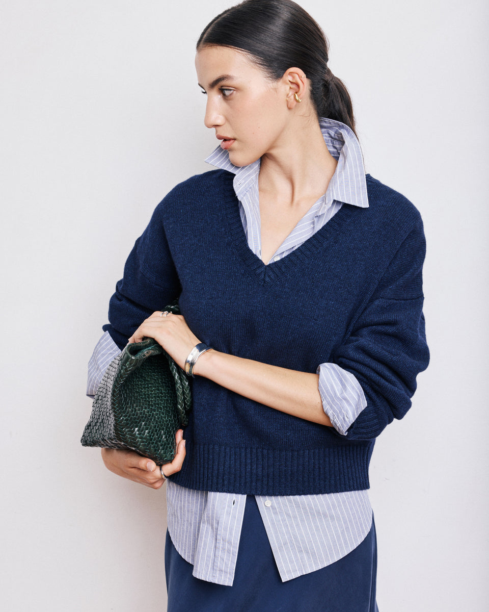 Melody Women's Navy Blue Wool, Viscose & Cashmere Sweat - Image alternative
