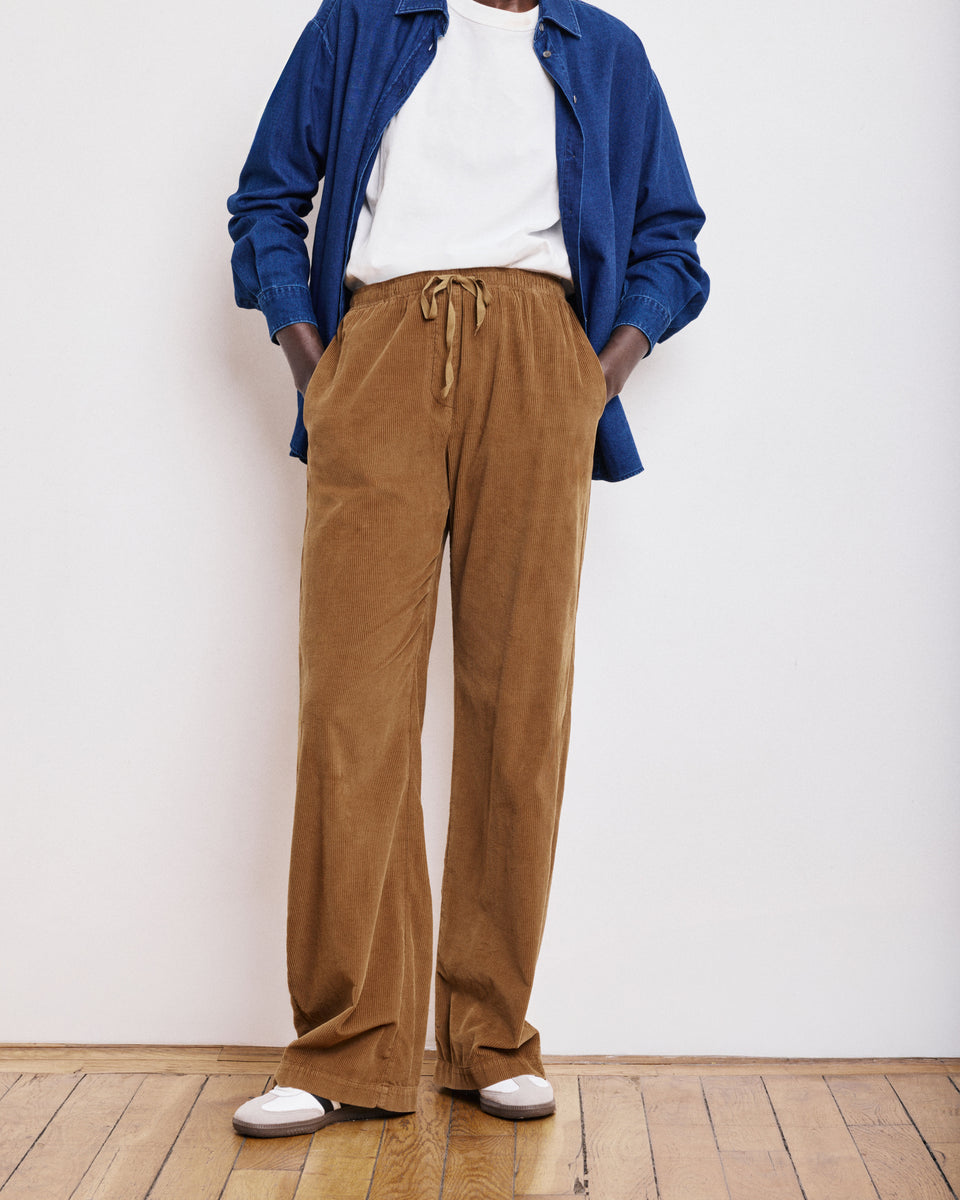 Plumiel Women's Mocha Corduroy Pants - Image alternative