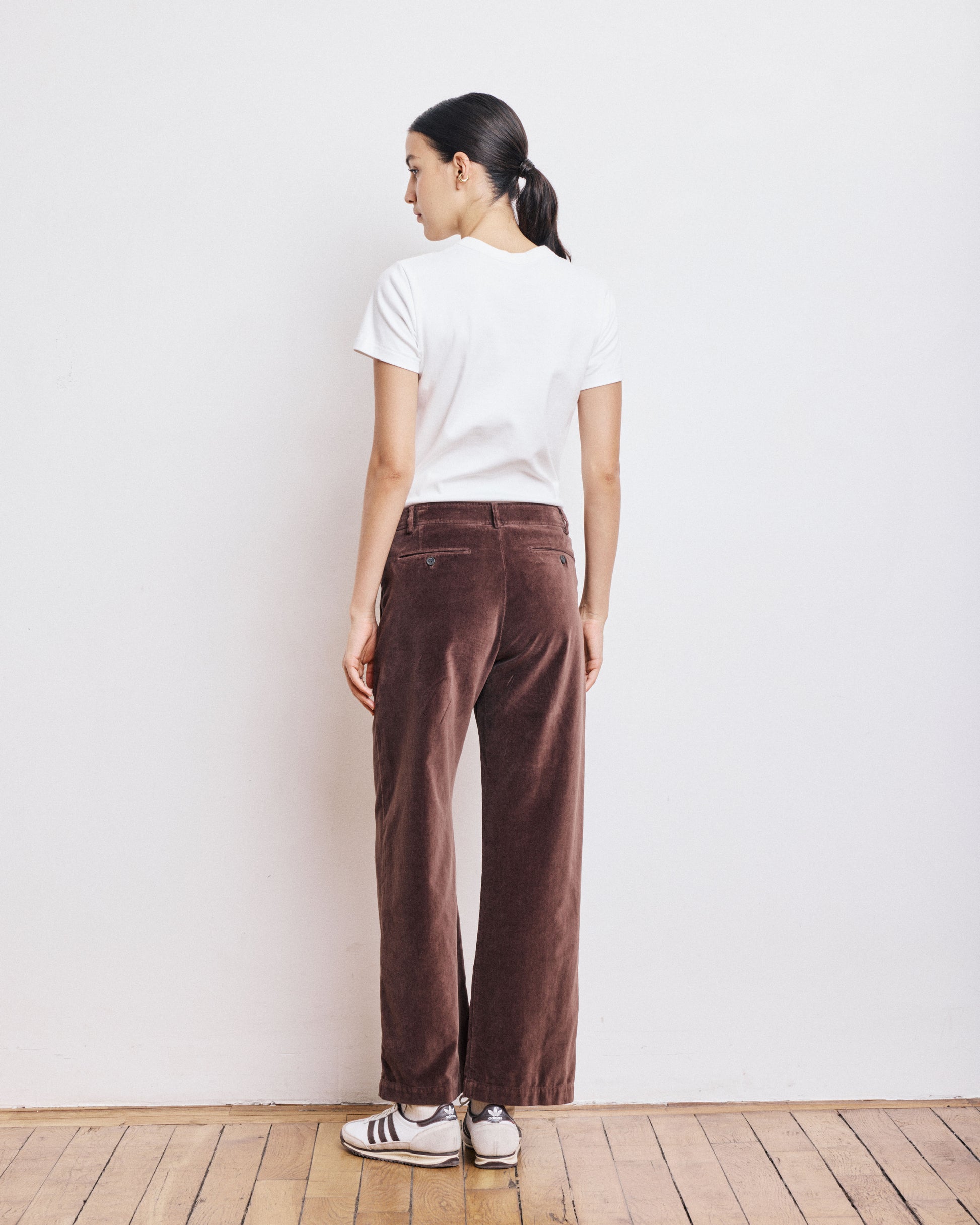 Pantalon Femme en Velours Lisse Chocolat Poli