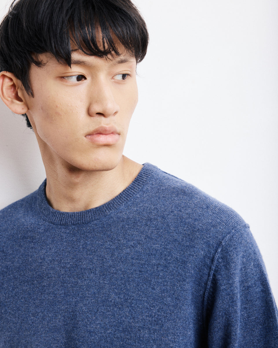 Pull Col Rond Homme en Laine & Cachemire Bleu Cobalt - Image alternative