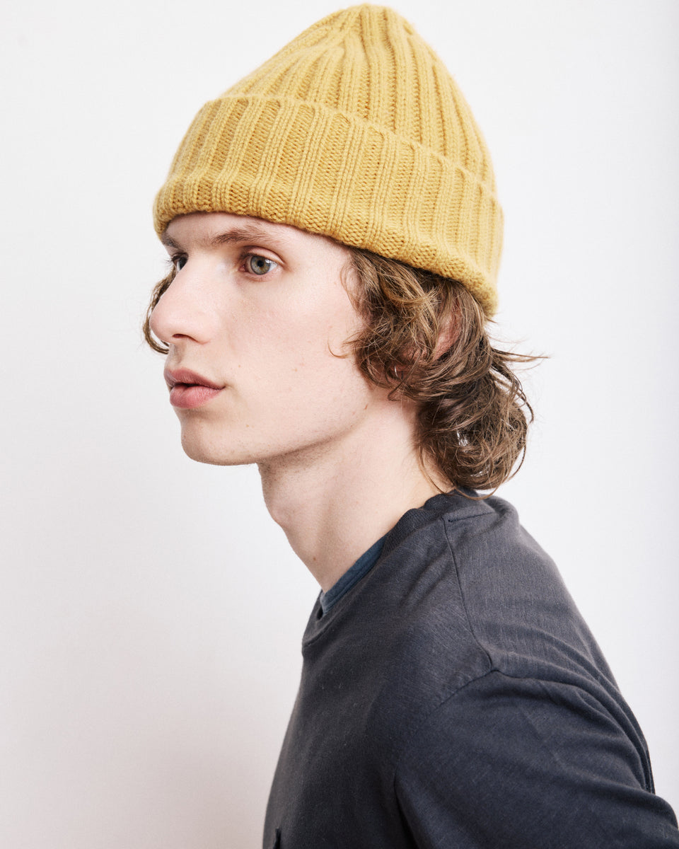 Bonnet Homme en Laine & Cachemire Moutarde - Image alternative