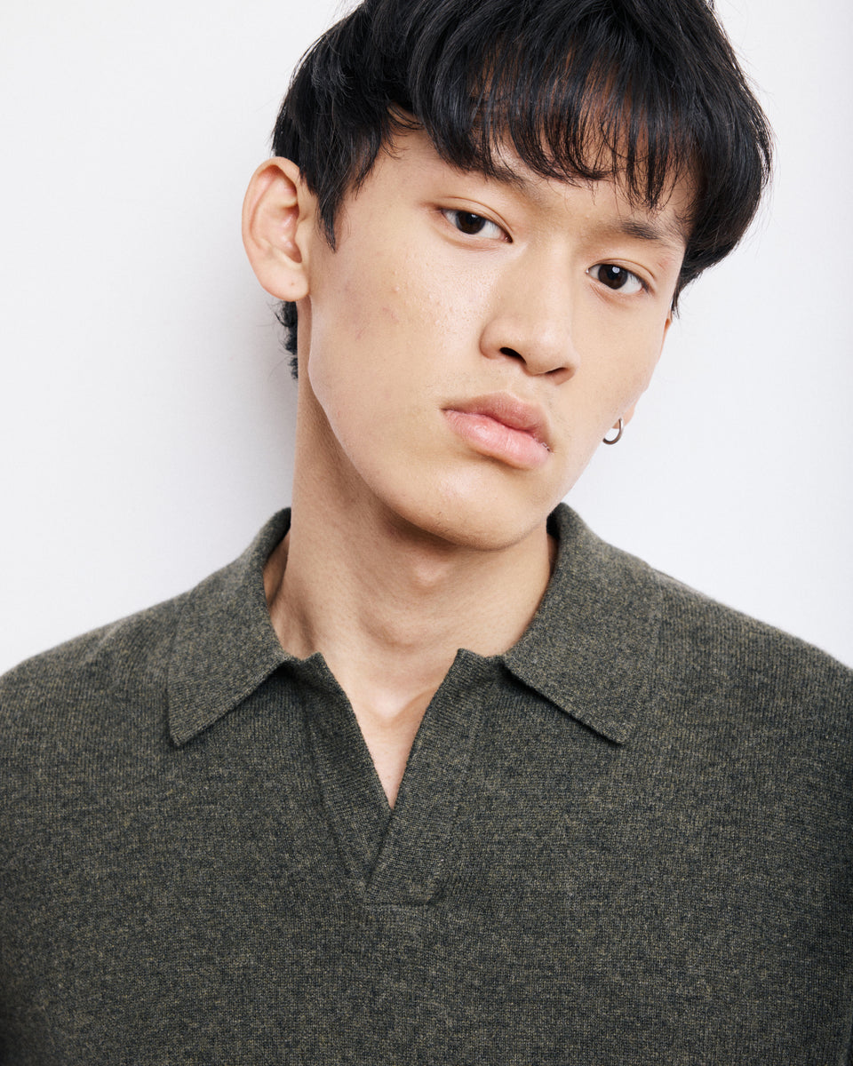 Pull Col Polo Homme en Laine & Cachemire Vert Militaire - Image alternative