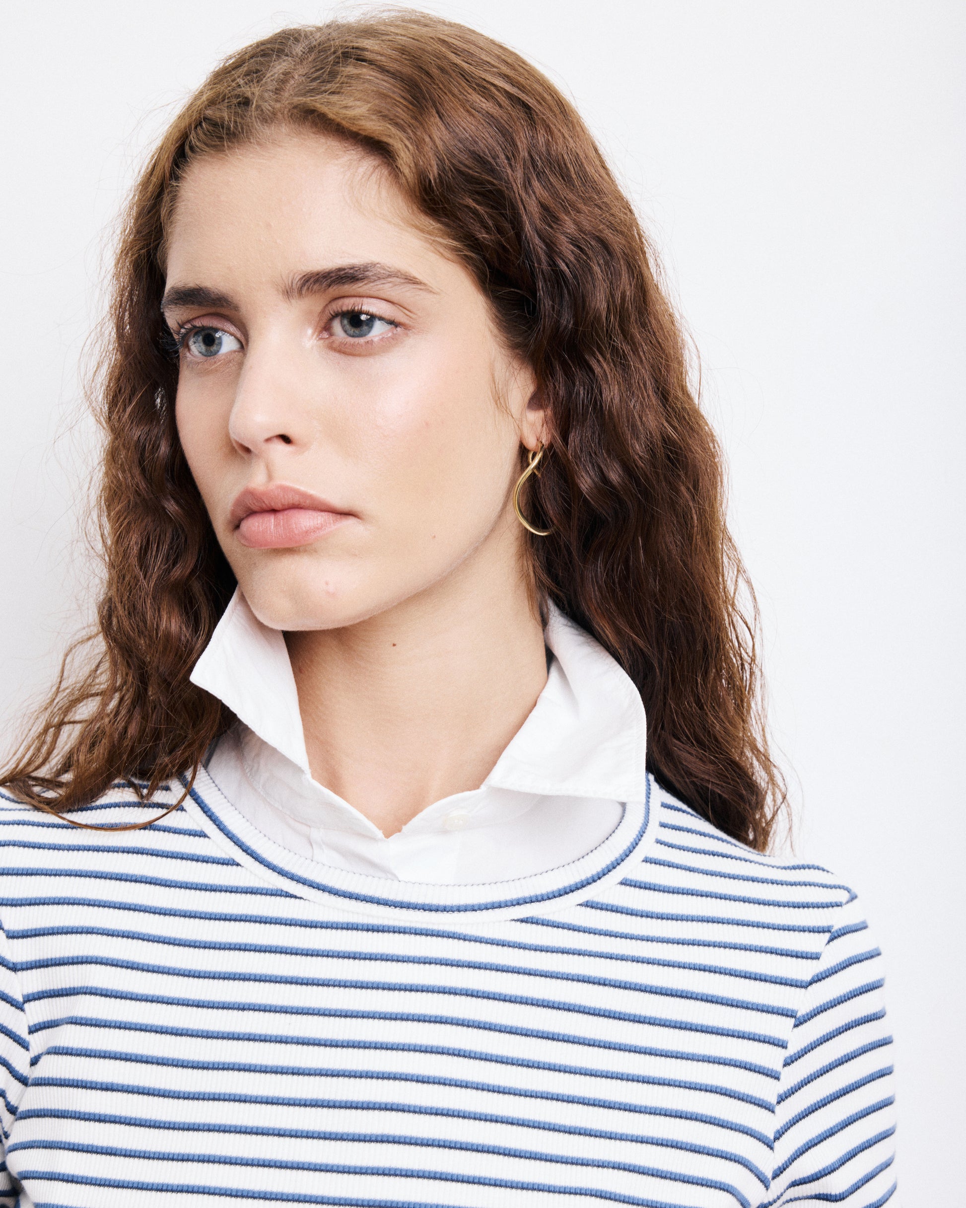 T-Shirt Femme en Coton Côtelé Ecru & Bleu Marine Take
