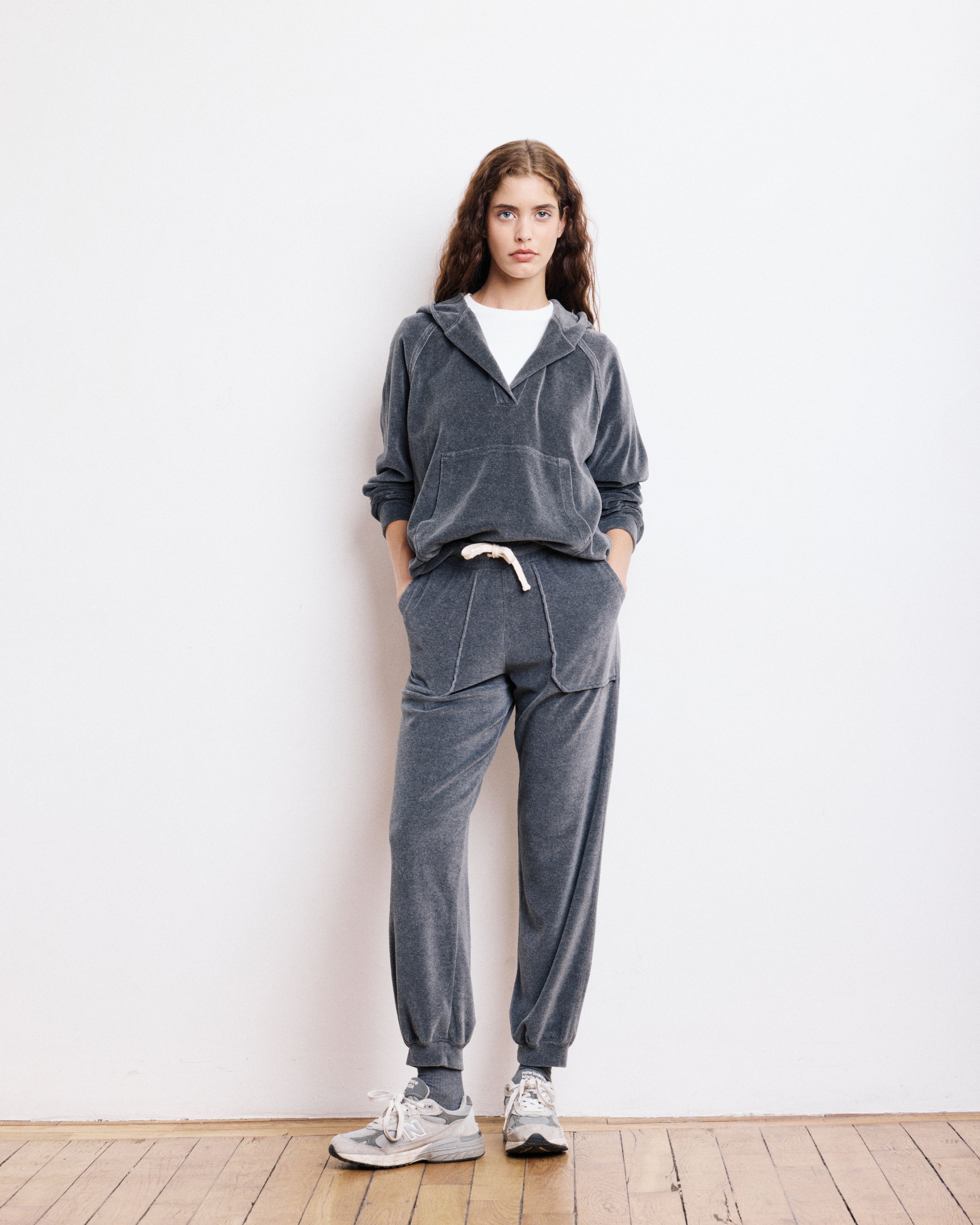 Sweatshirt Femme en Molleton Gris Anthracite Tag