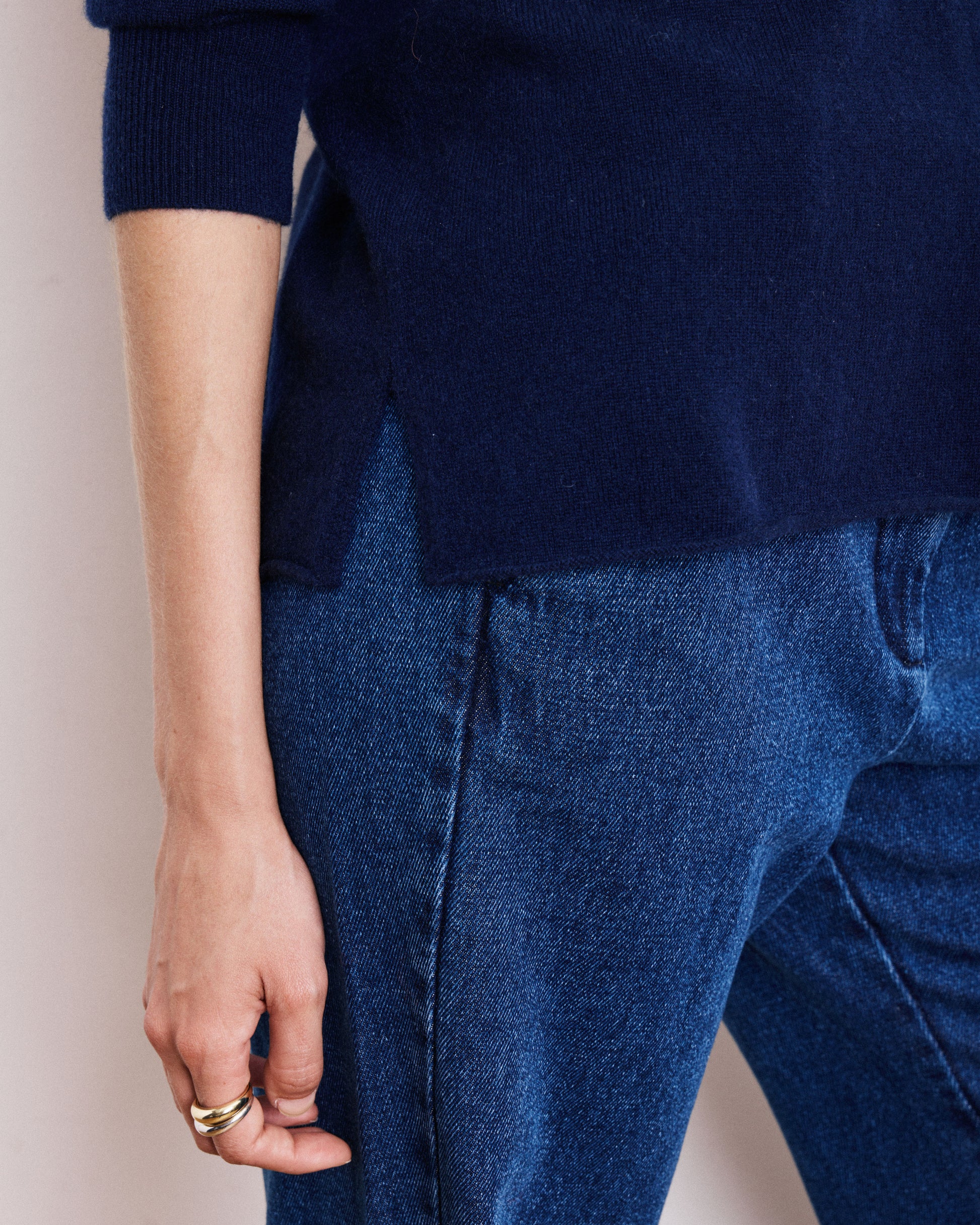 Pull Femme en Laine & Cachemire Bleu Marine Myoso