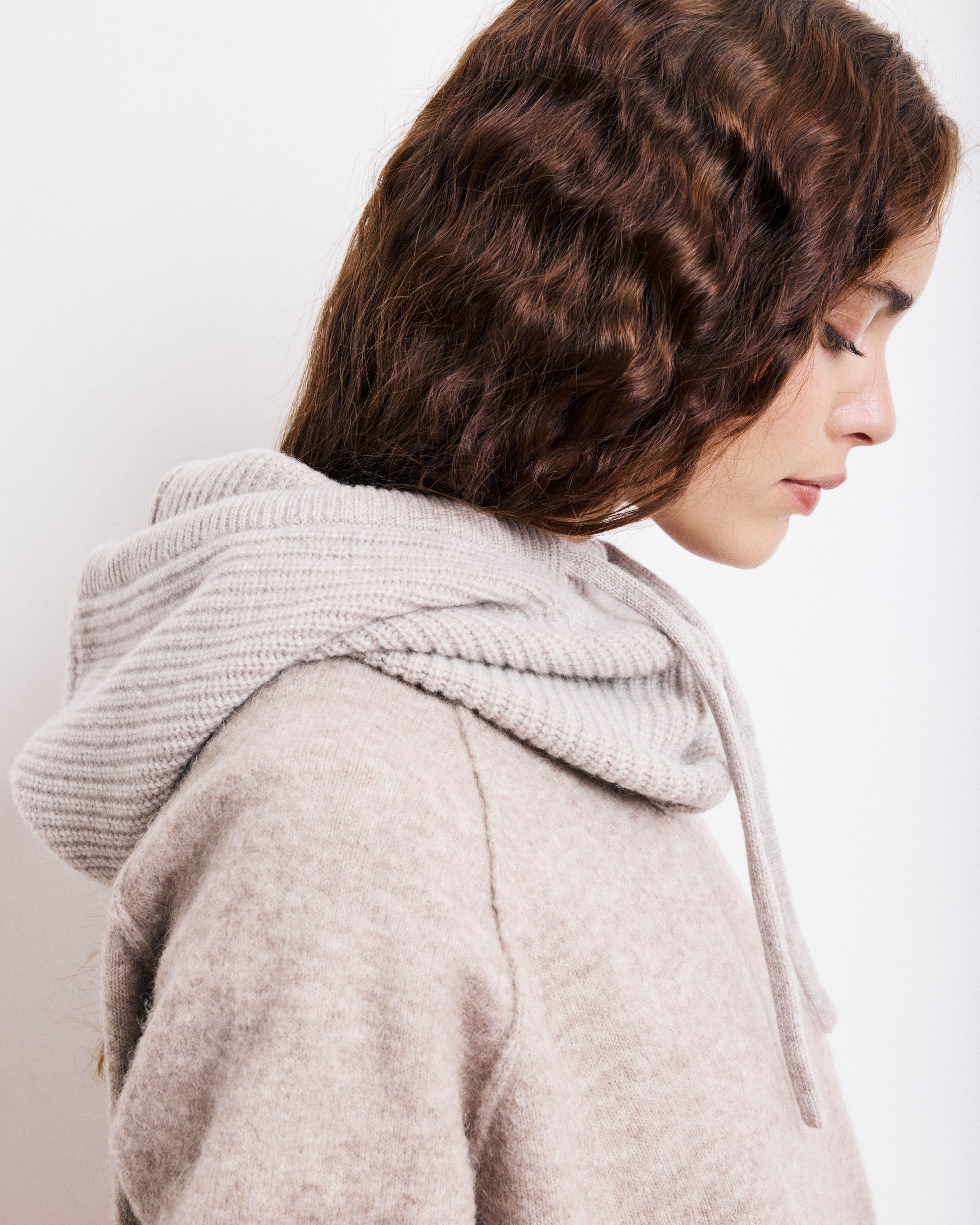 Cagoule Femme en Laine & Cachemire Beige Mellon