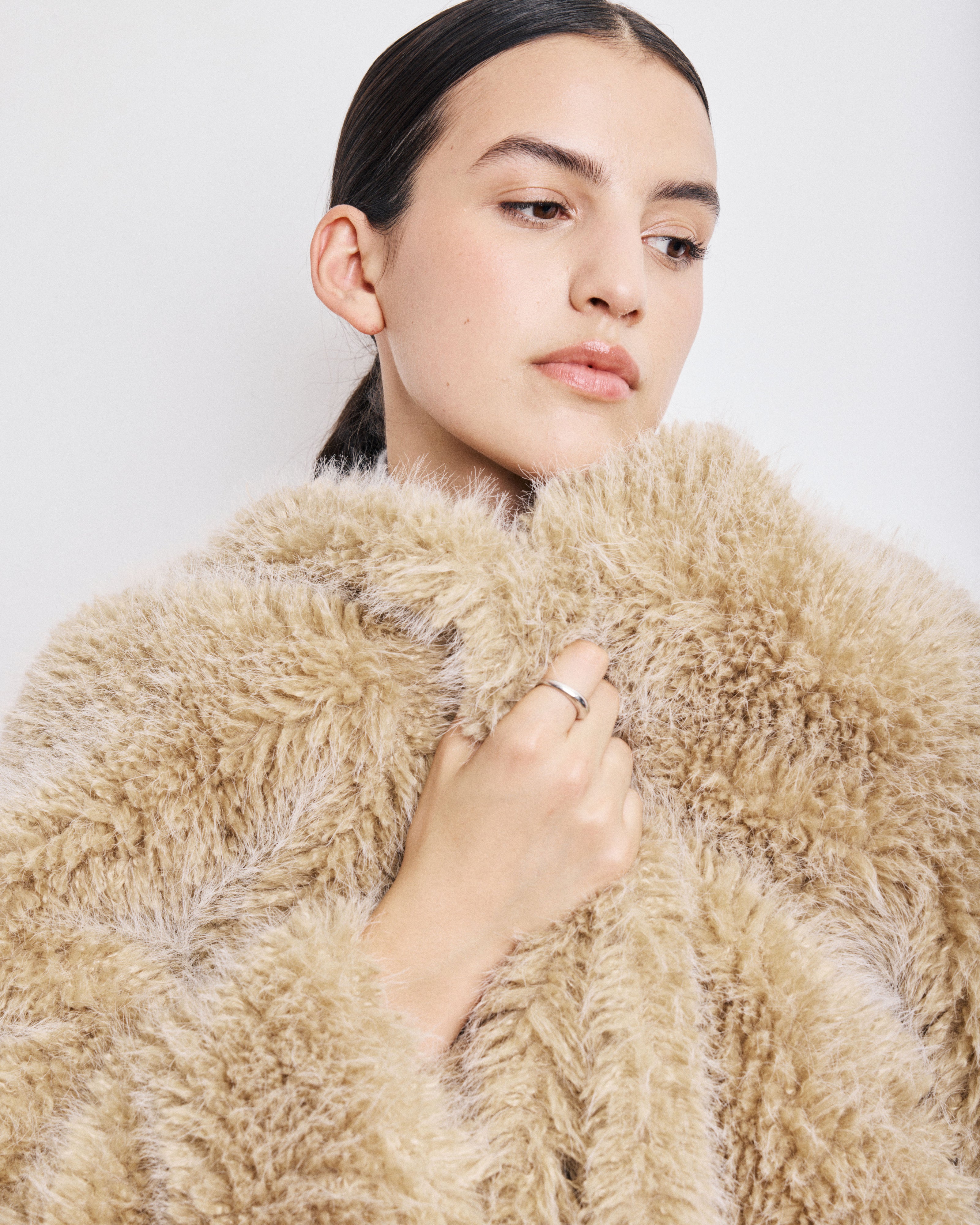 Manteau Femme en Fausse Fourrure à Poils Longs Beige Vivette