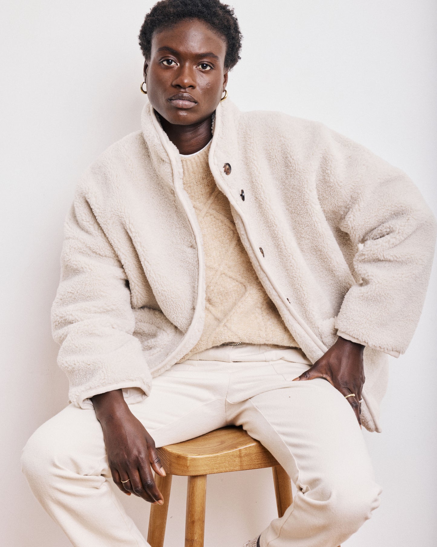 Manteau Femme en Fausse Fourrure Bouclée Ecru Vanille
