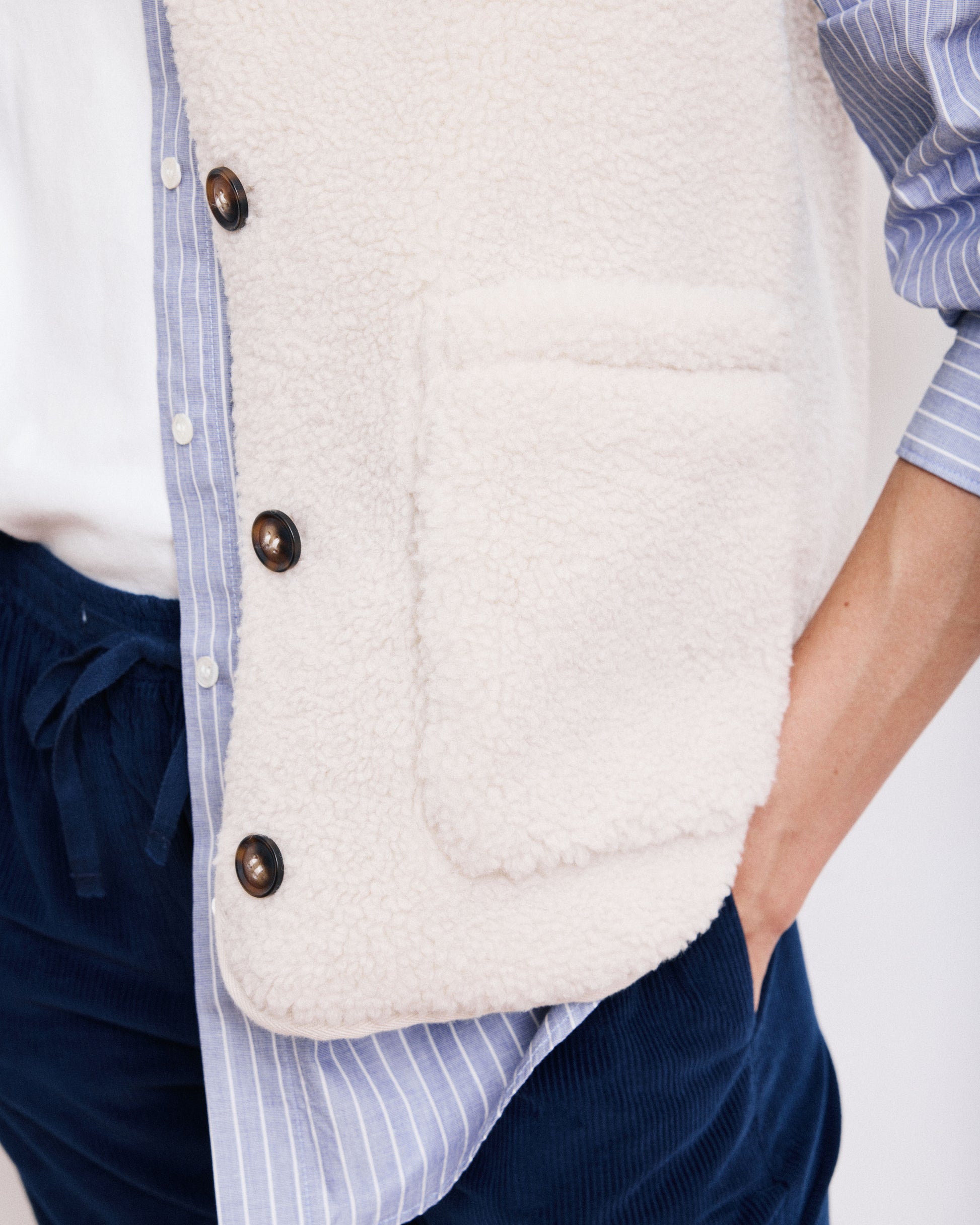 Gilet Femme en Fausse Fourrure Bouclée Ecru Veon