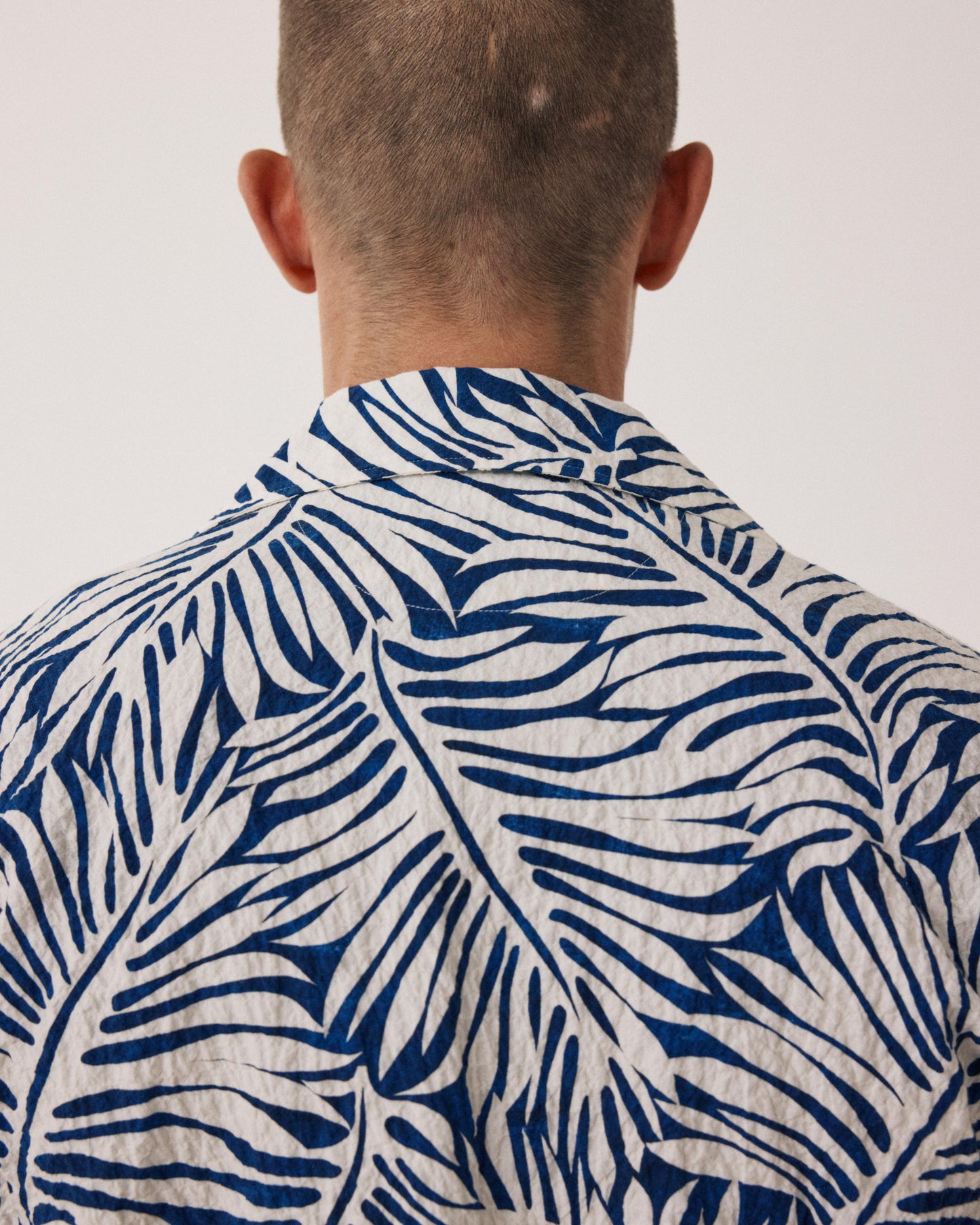 Chaqueta de hombre de Algodón con estampado tropical azul Perry BF18108-01