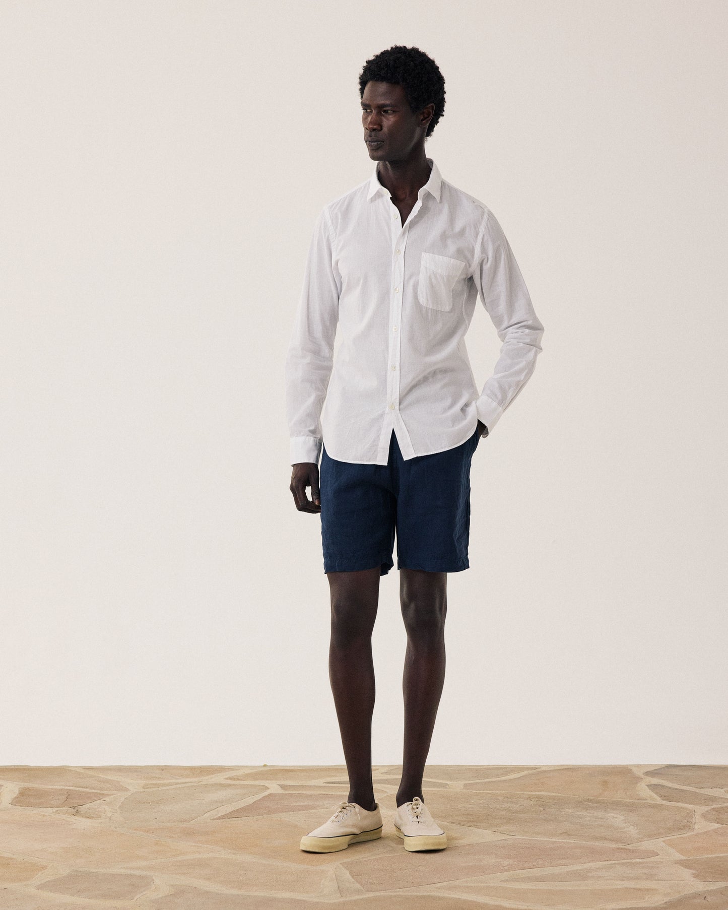 Short Homme en Lin Bleu Marine Joggy BF58100-59