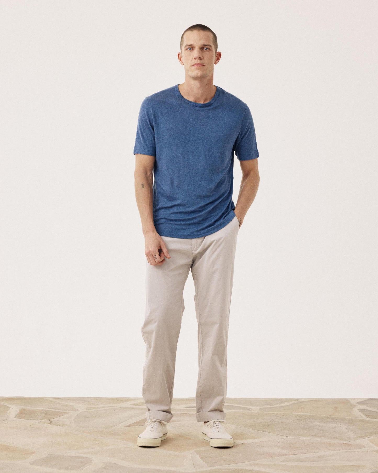 Camiseta de lino azul denim para hombre BF84307-05