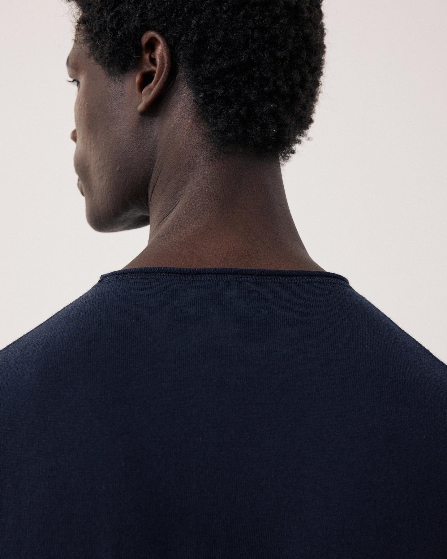 Jersey de hombre de algodón Supima & Cachemira azul marino Crew BFP8314-01