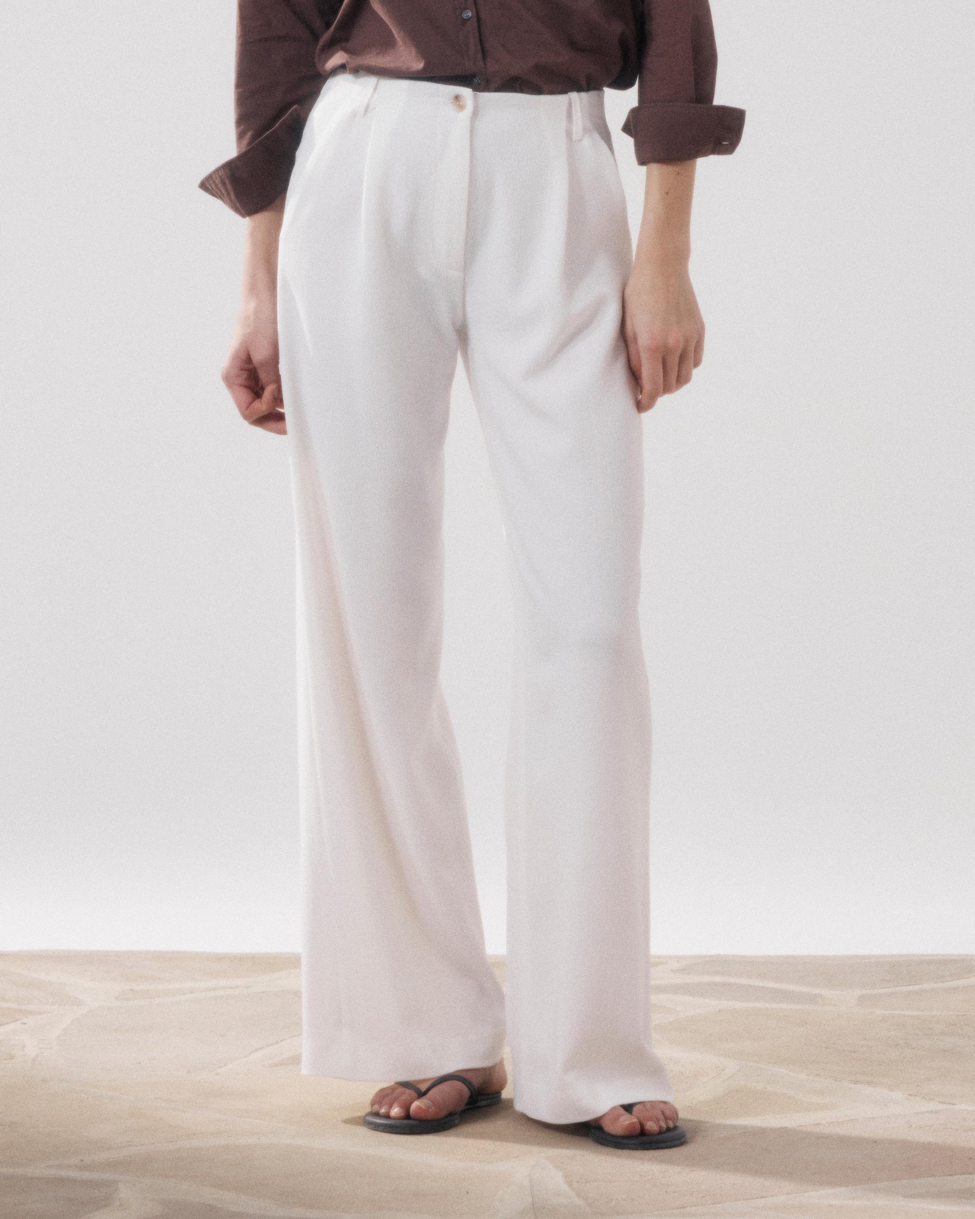 Women's White Paradise Crepe Pants BFPE613-01
