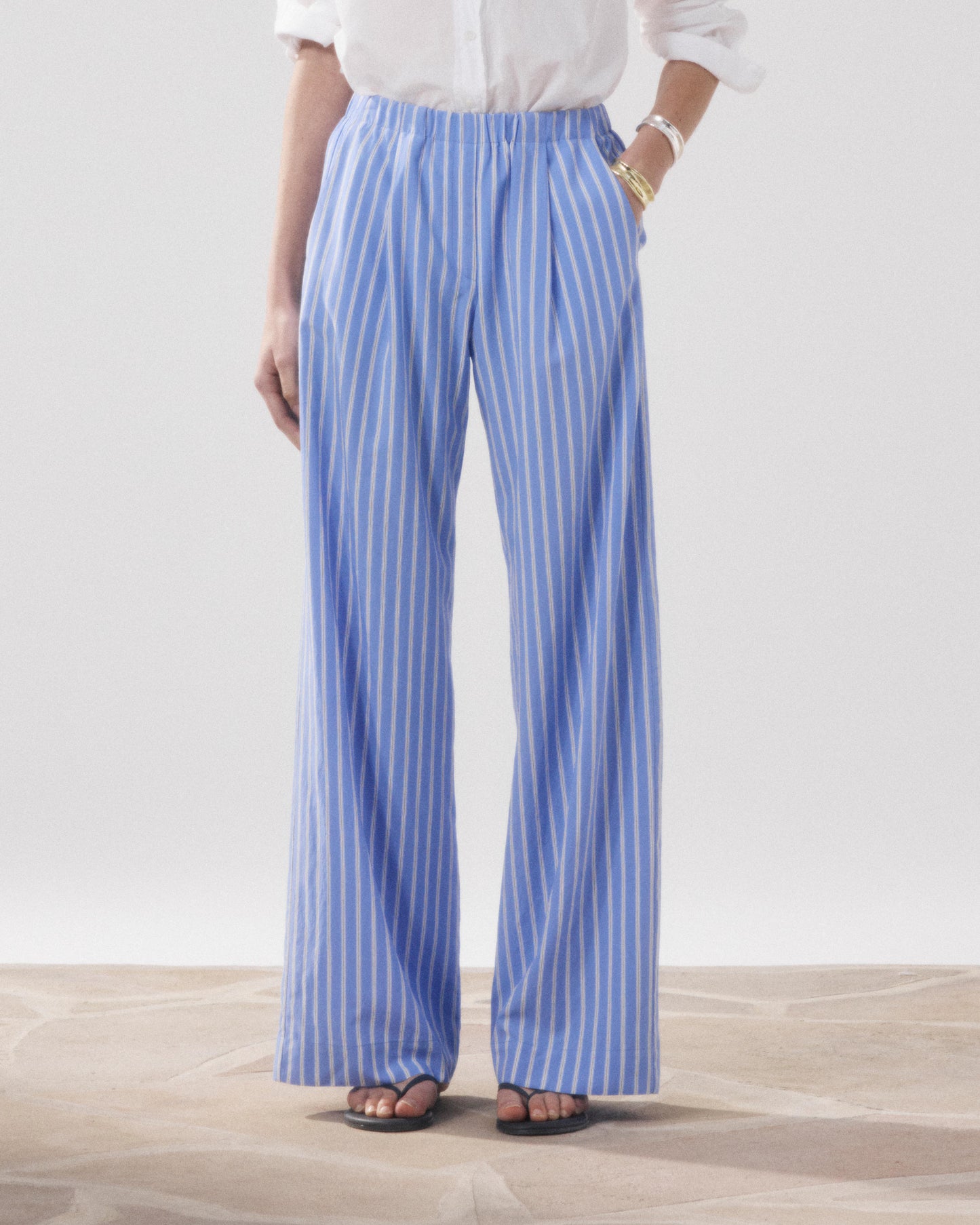 Women's Blue & White Landscape Viscose Pants BFPH635-01