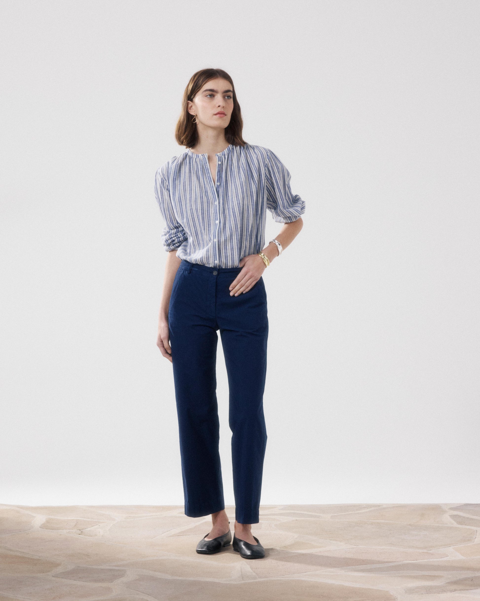 Damesbroek van gestreept Popeline in nachtblauw Perf