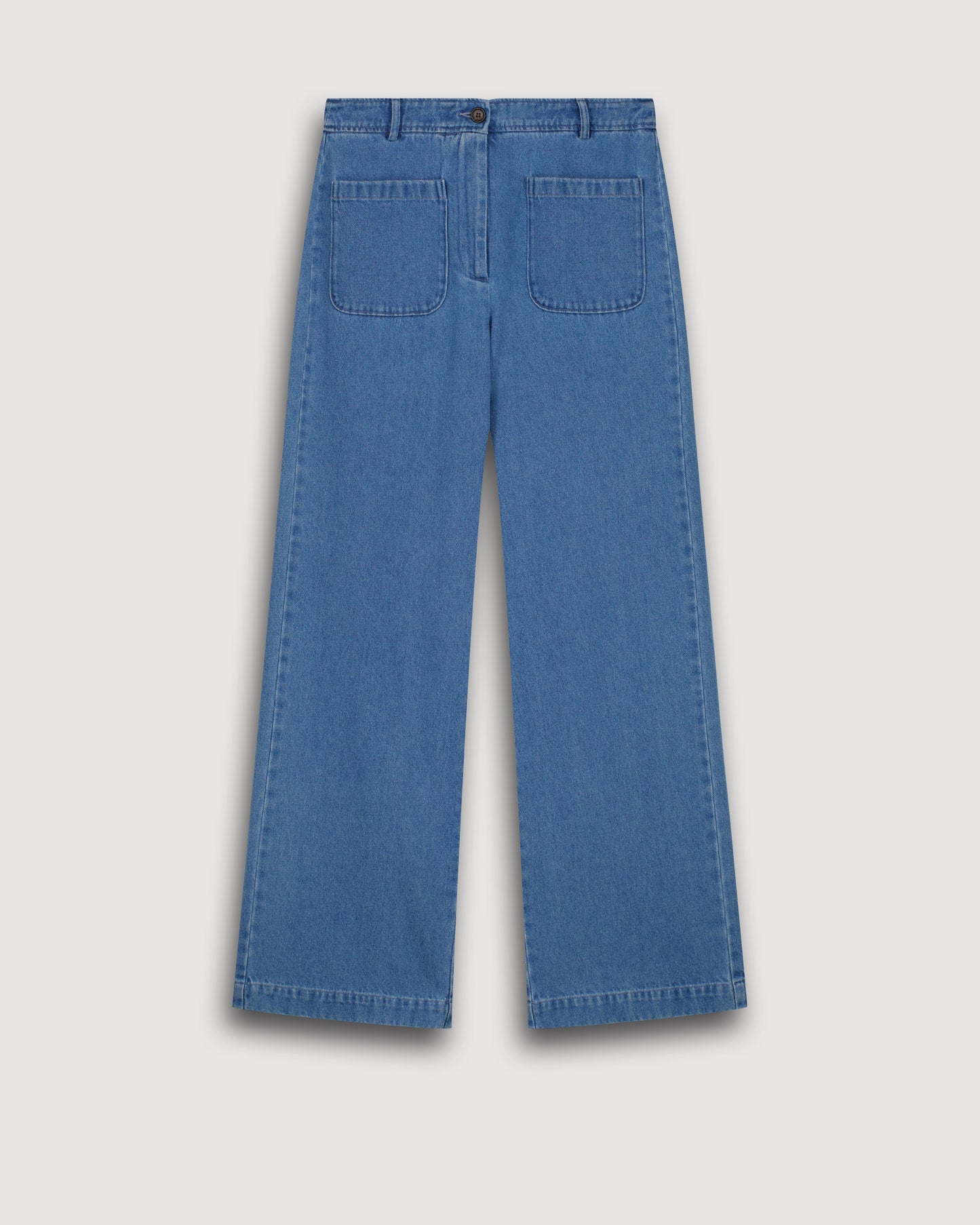 Damesbroek van lichtblauw gepolijst katoen