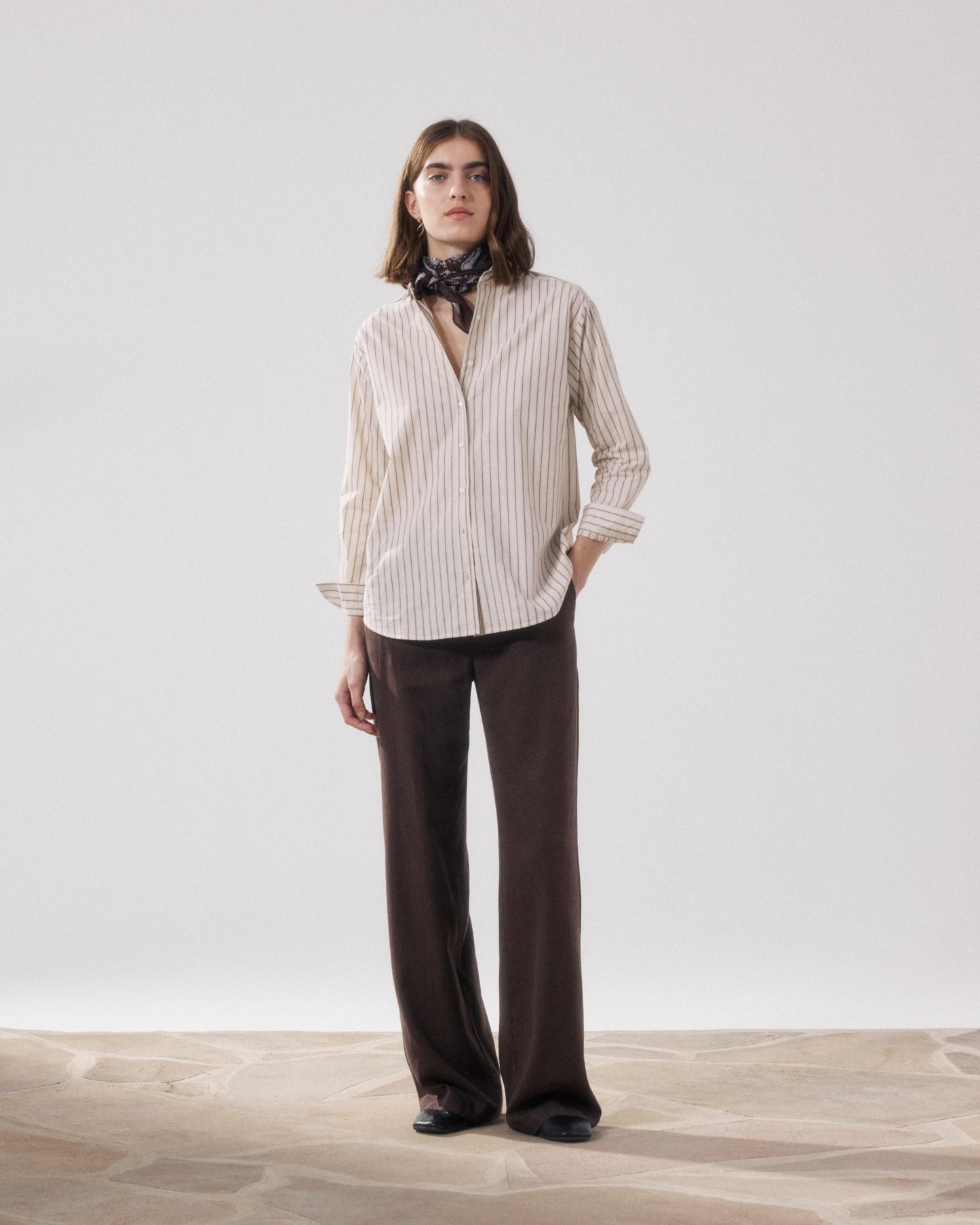 Pantalon Femme en Lyocell & Lin Marron Positanon