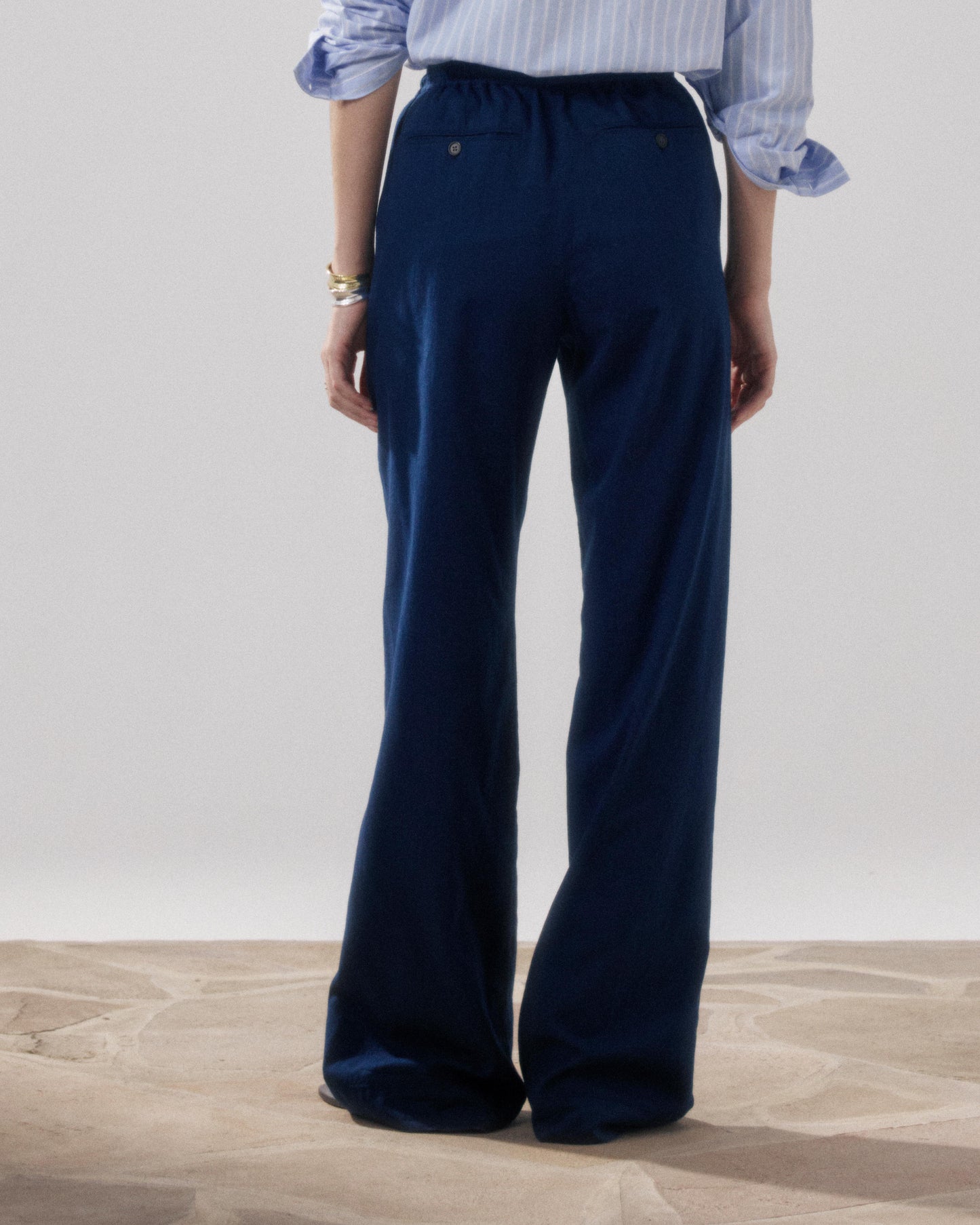 Pantalones de mujer en sarga de algodón azul noche Pulam BFPT604-43
