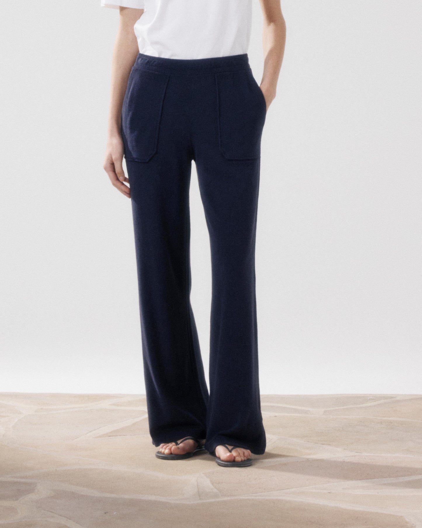 Pantalon Femme en Eponge Bleu Nuit Tipia
