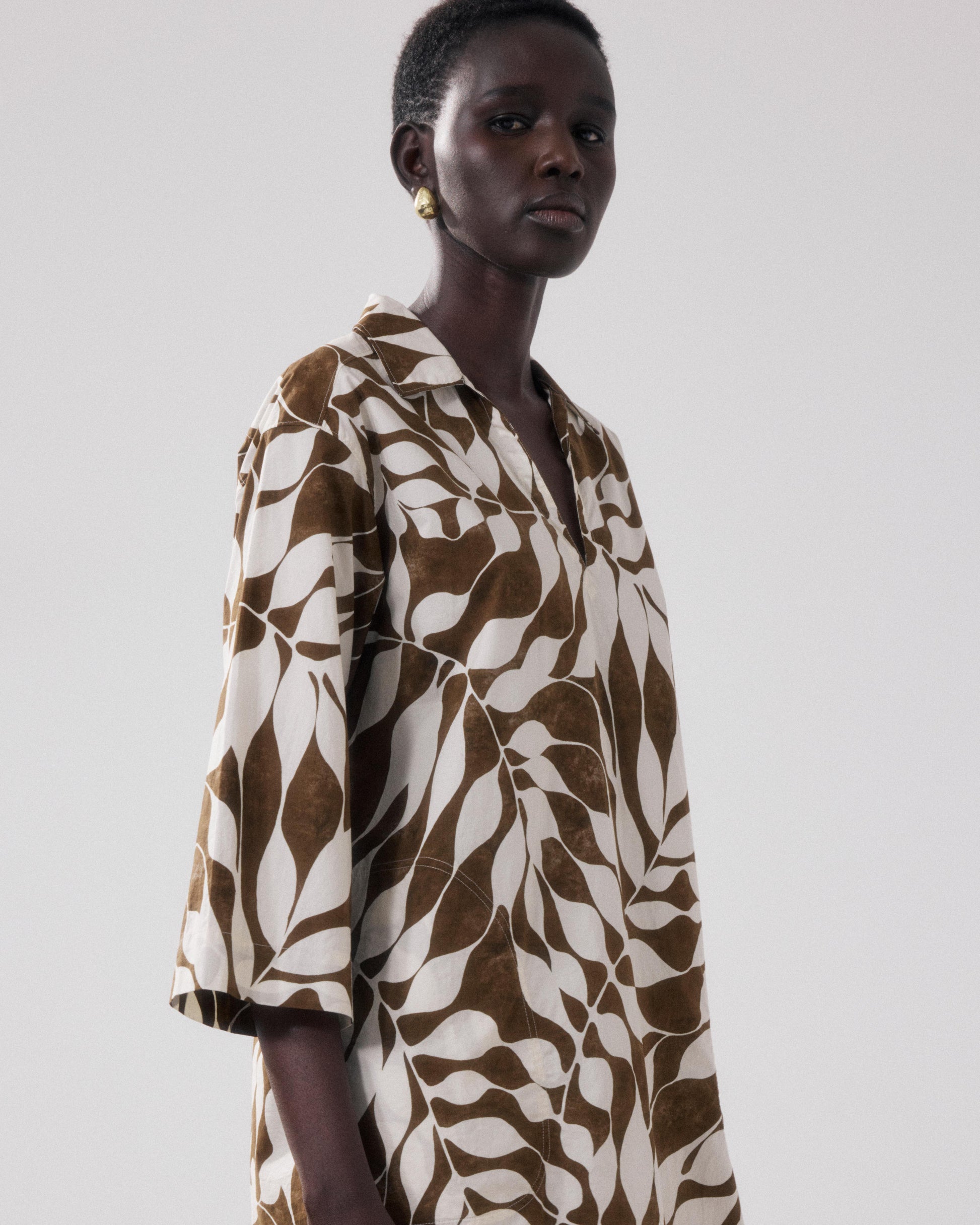 Robe Femme en Coton Imprimé Feuilles Blanc & Marron Ralli BFRA622-02