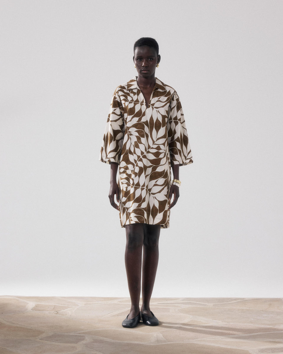Ralli Women's White & Brown Leaves Print Cotton Dresses - Image principale