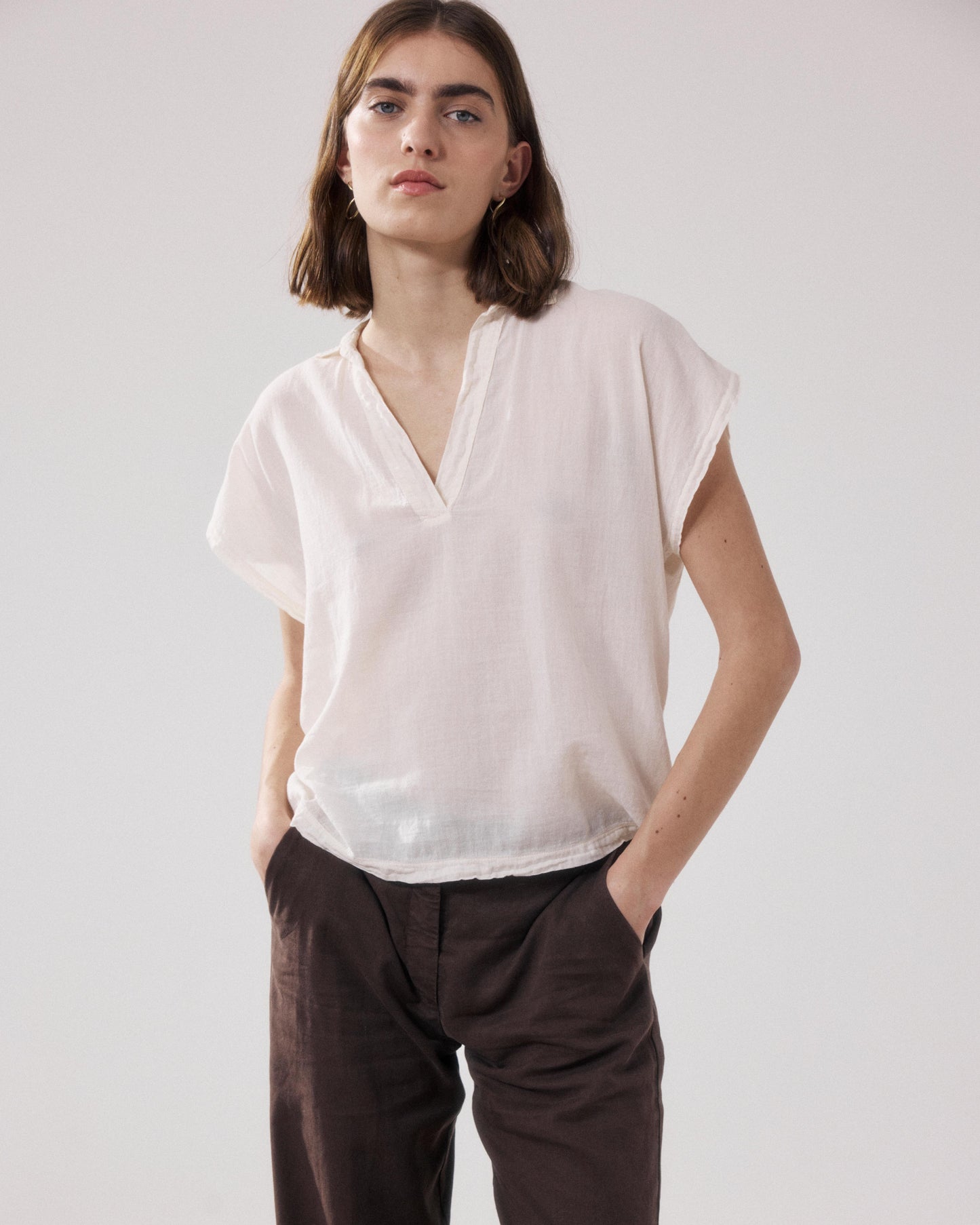 Women's Bi-fabric Cotton T-shirt in Off-white Tuggen BFTA500-02