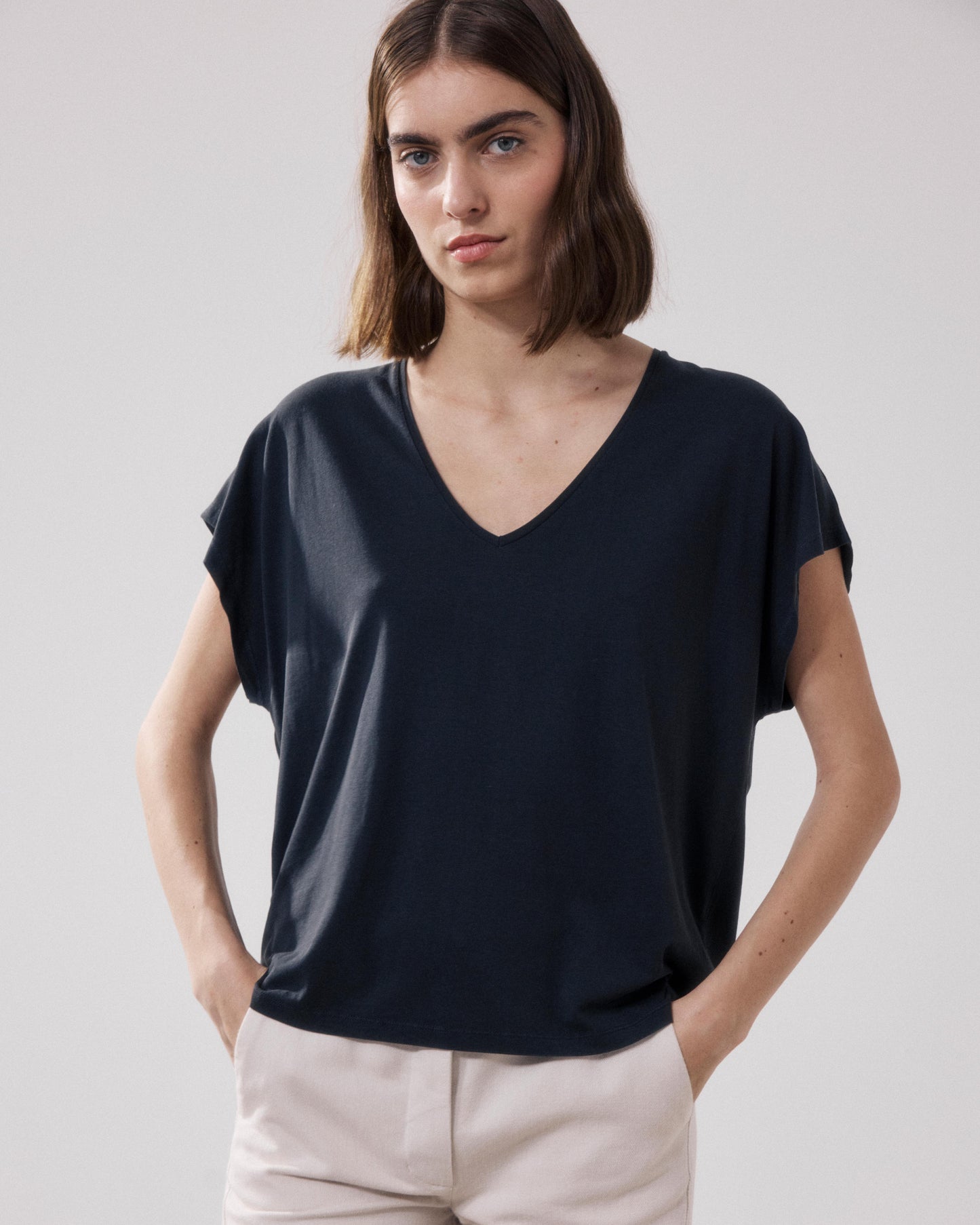 T-Shirt Femme en Lyocell & Coton Noir Tokiyo