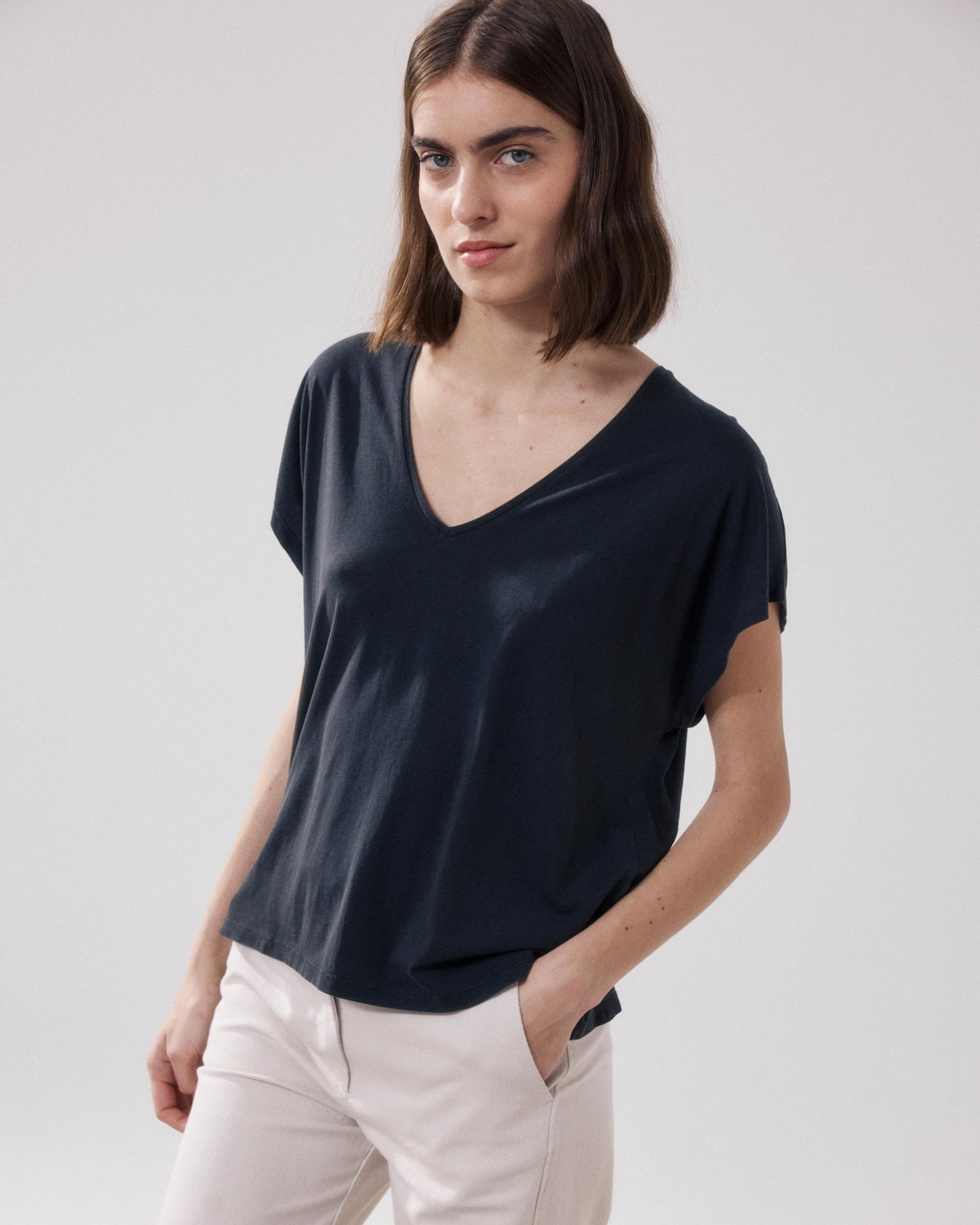 T-Shirt Femme en Lyocell & Coton Noir Tokiyo