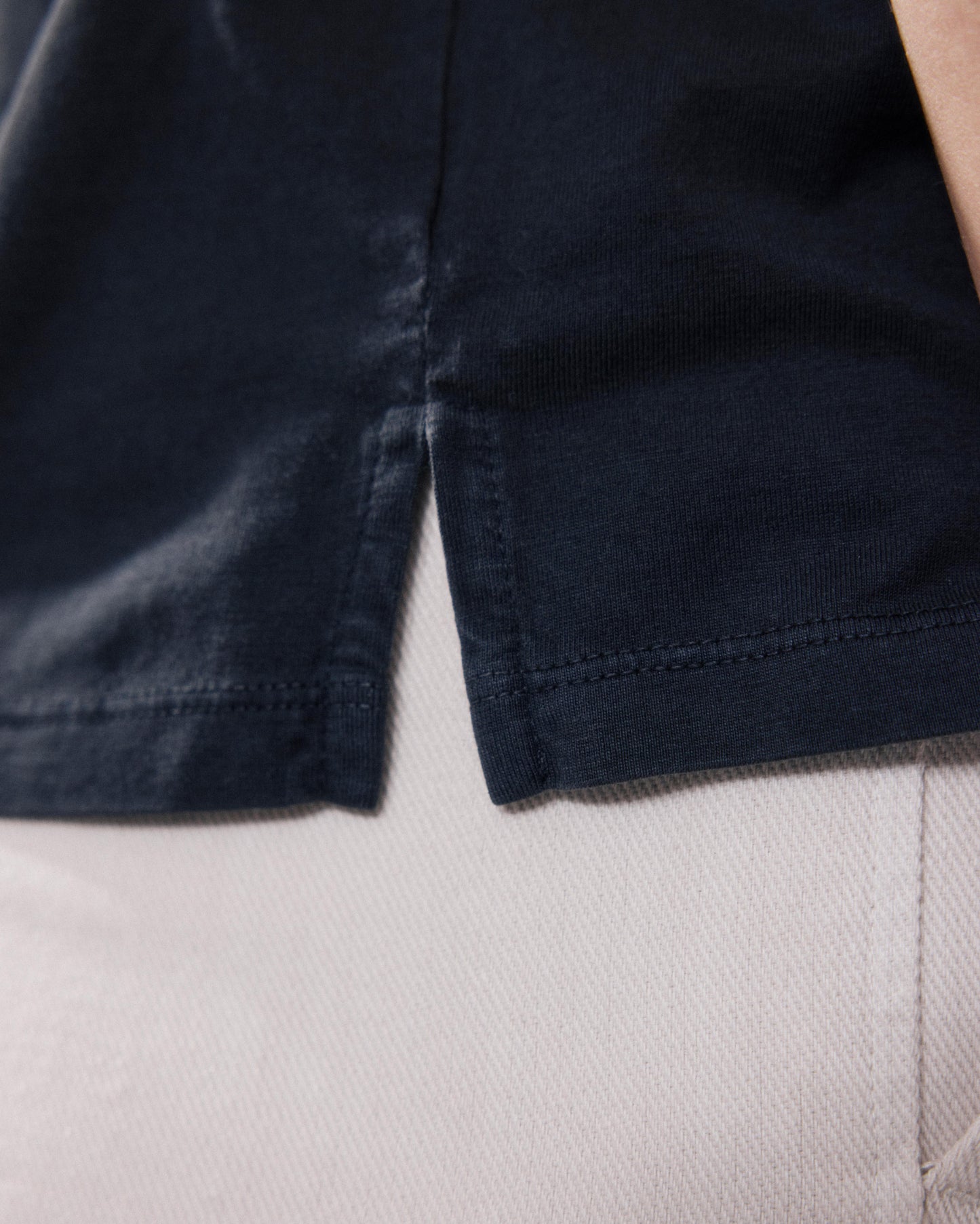 T-Shirt Femme en Lyocell & Coton Noir Tokiyo