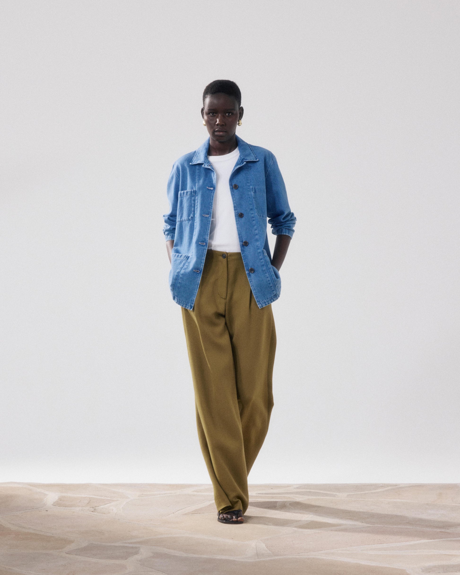 Chaqueta de mujer en denim azul claro Verdi BFVE617-01