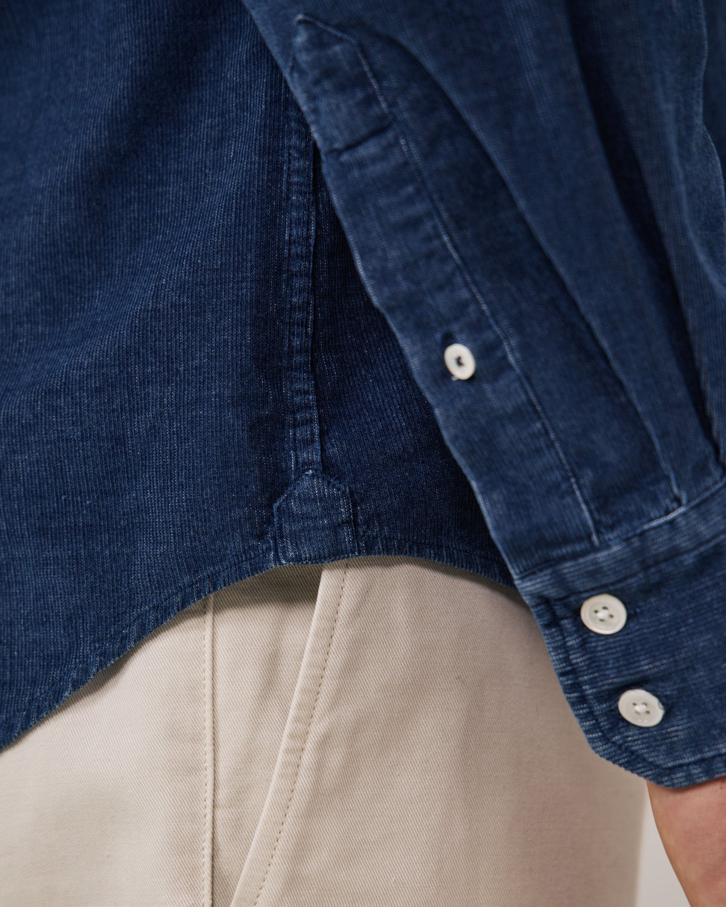 Chemise Homme en Velours Côtelé Fin Bleu Indigo Paul