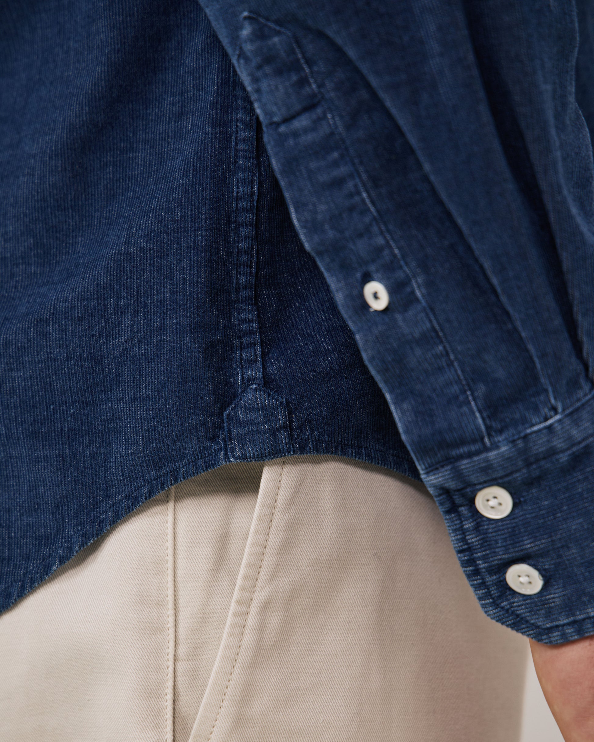 Chemise Homme en Velours Côtelé Fin Bleu Indigo Paul