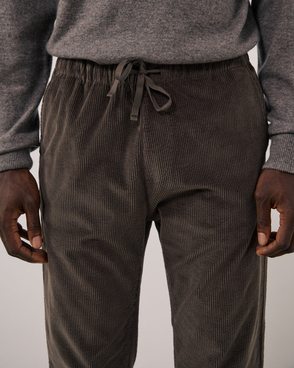 Joggy Men's Grey Seersucker Corduroy Pants - Image 3
